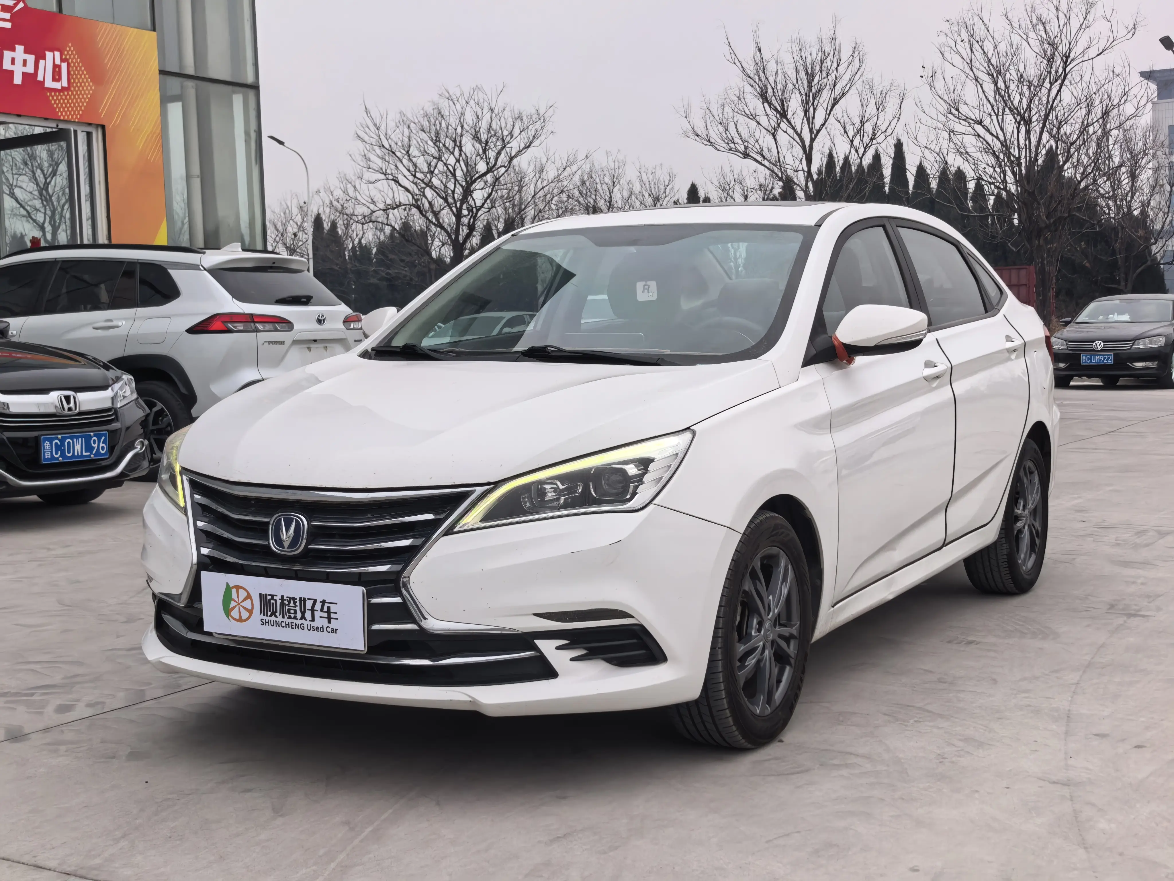 Changan Eado DT  из Китая