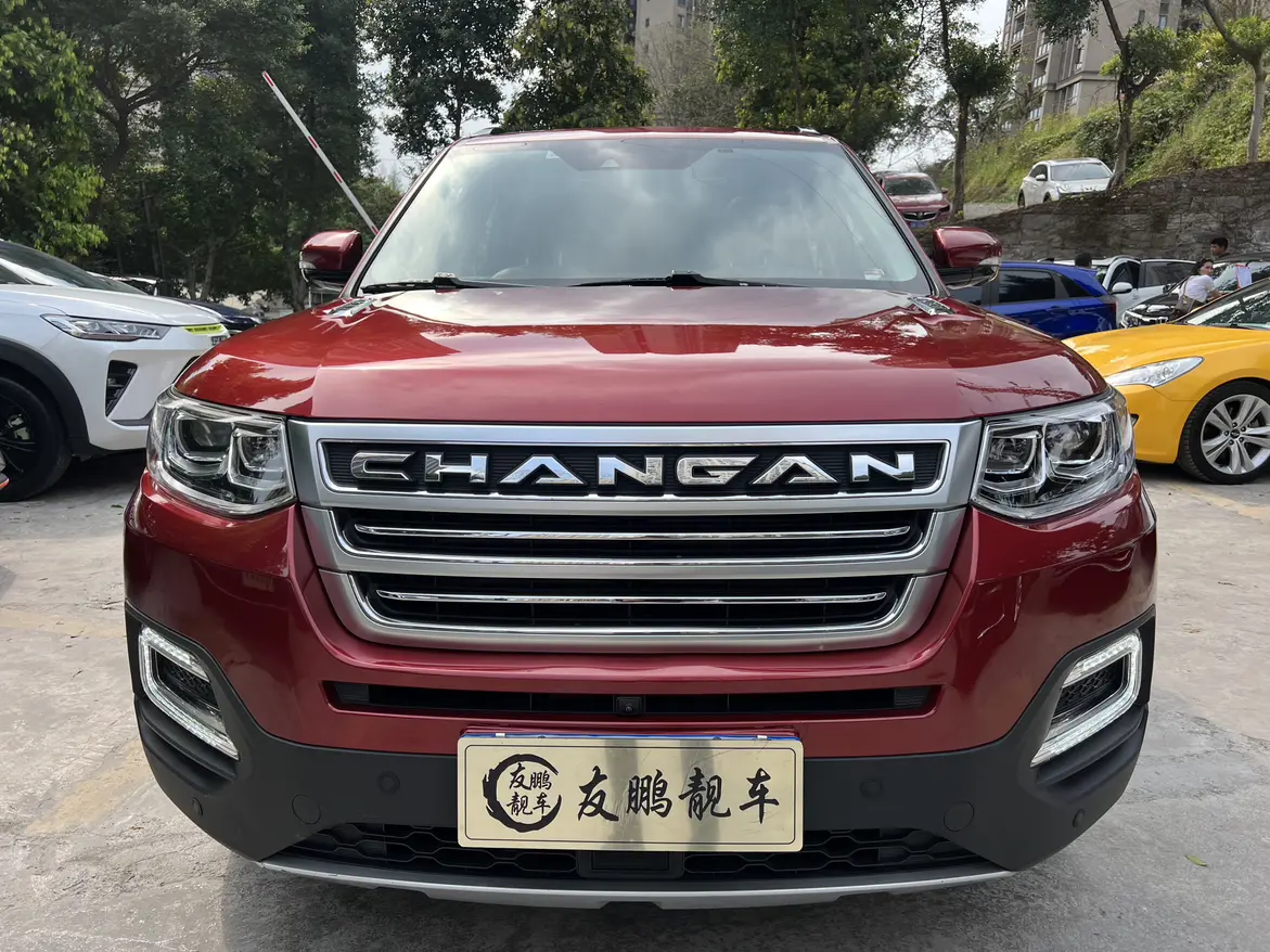 Changan CS95  из Китая