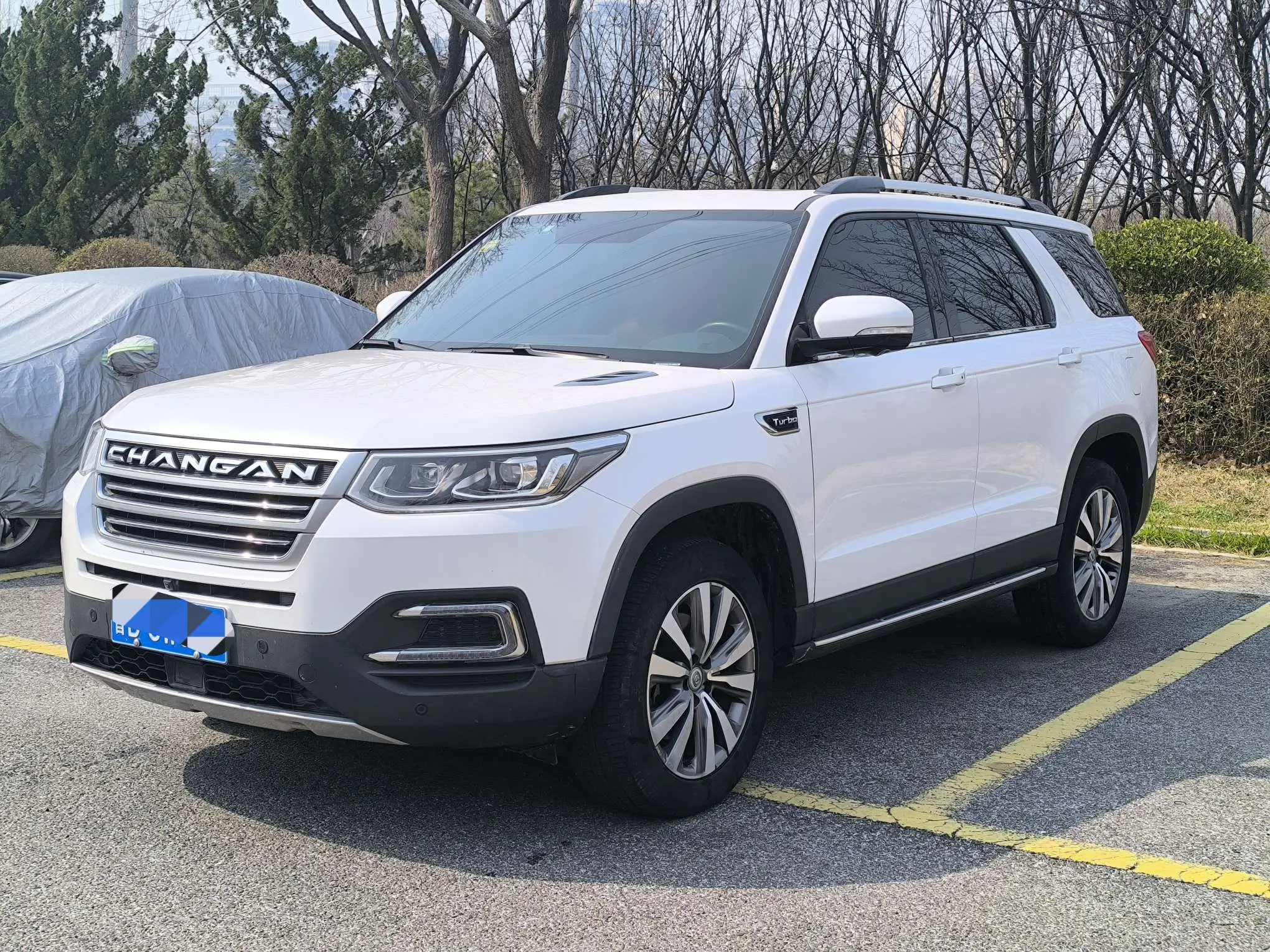 Changan CS95  из Китая