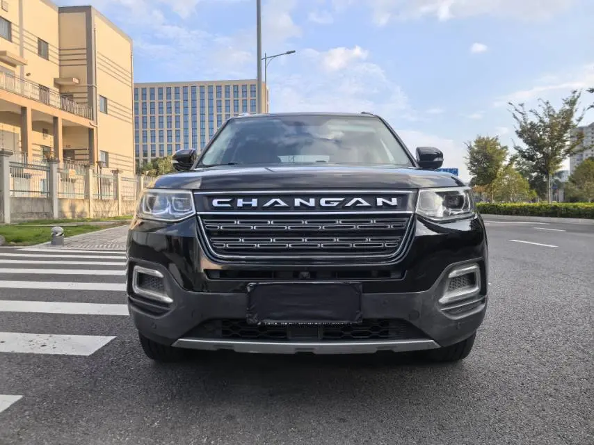 Changan CS95  из Китая