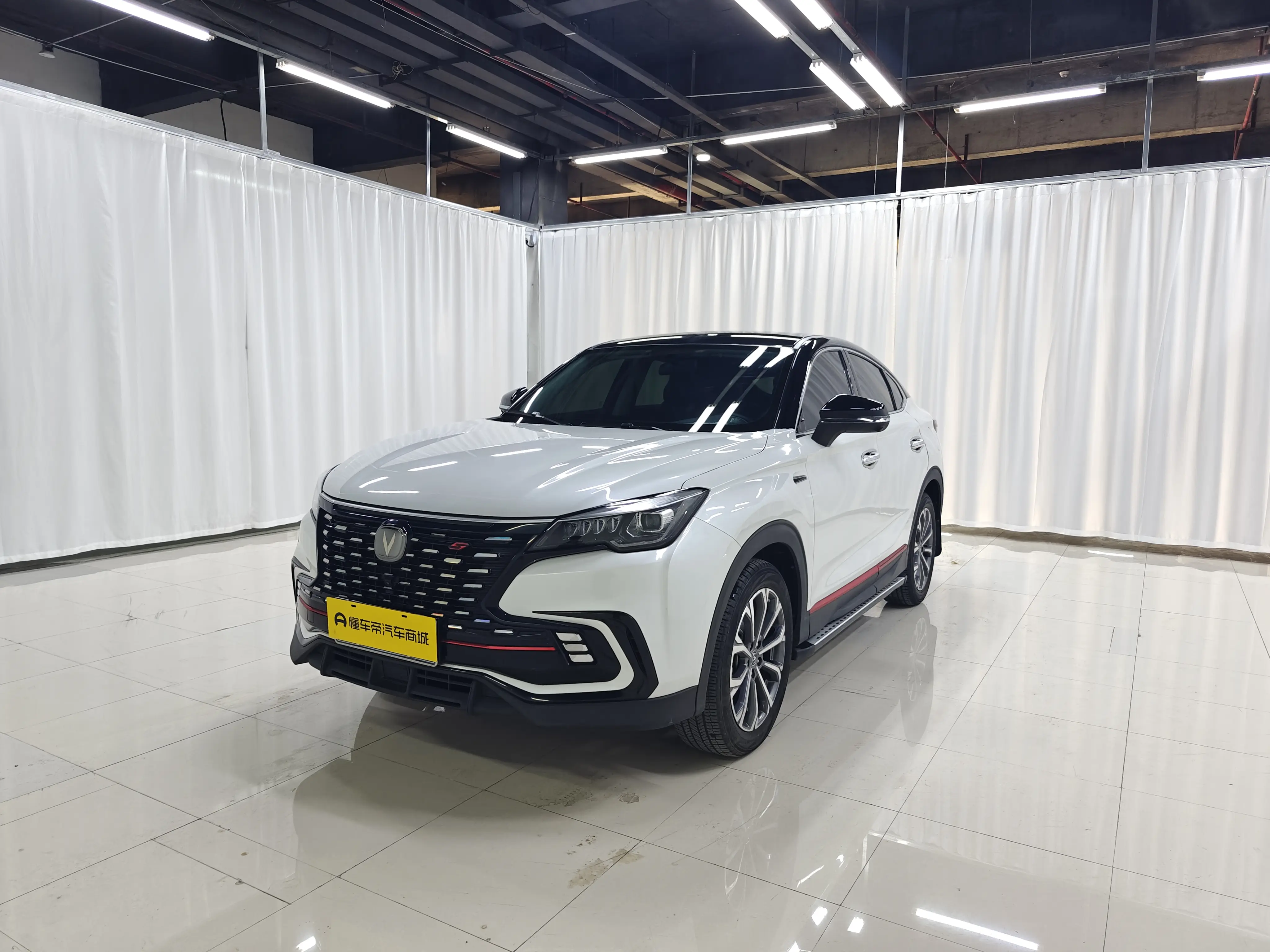 Changan CS85 COUPE  из Китая