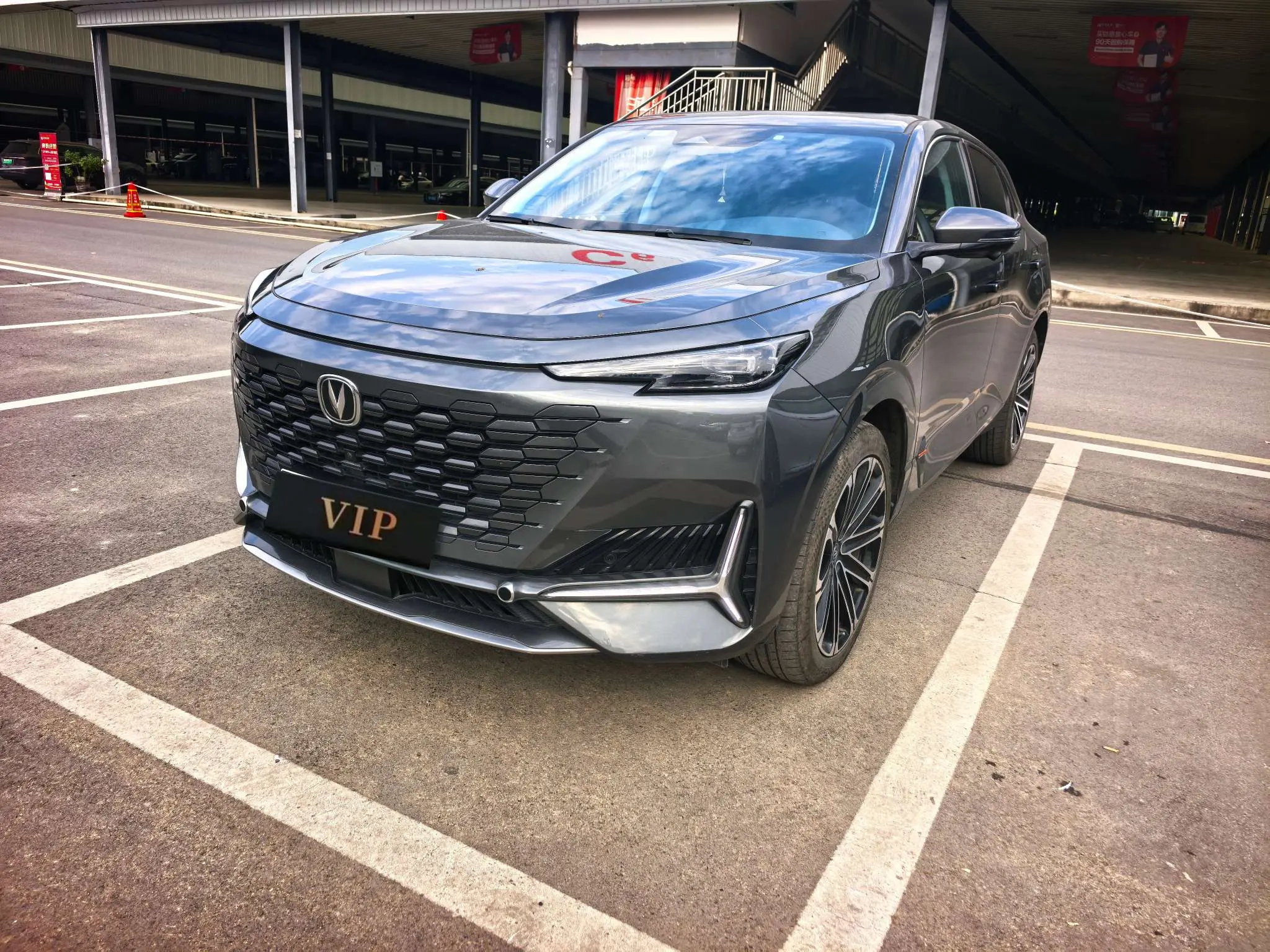 Changan UNI-K  из Китая