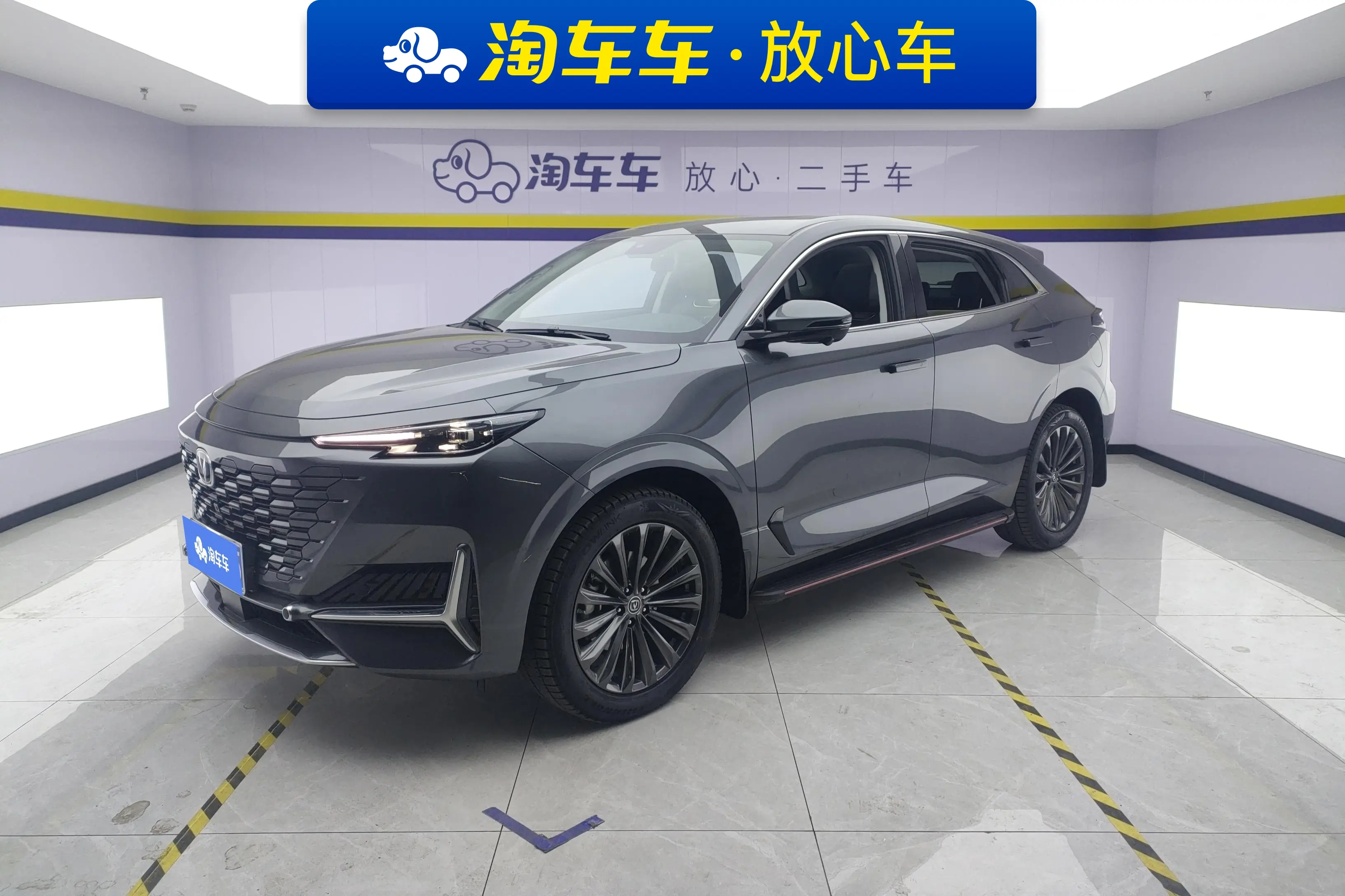 Changan UNI-K  из Китая