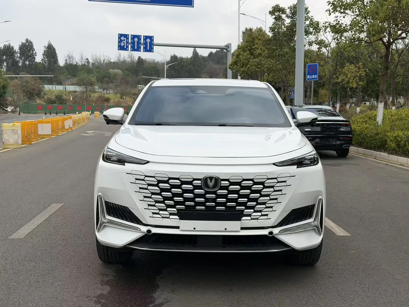 Changan UNI-K  из Китая