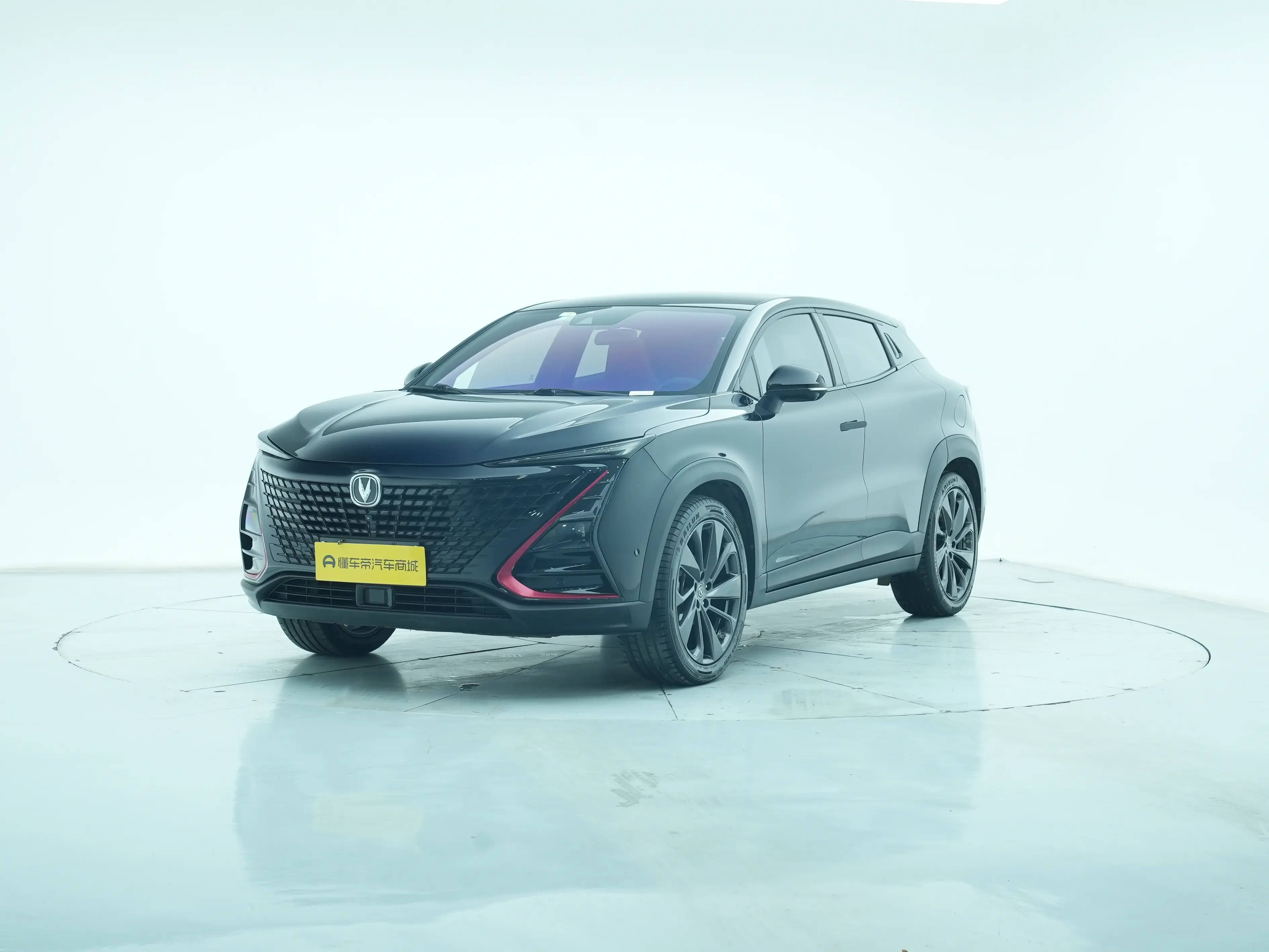 Changan UNI-T  из Китая