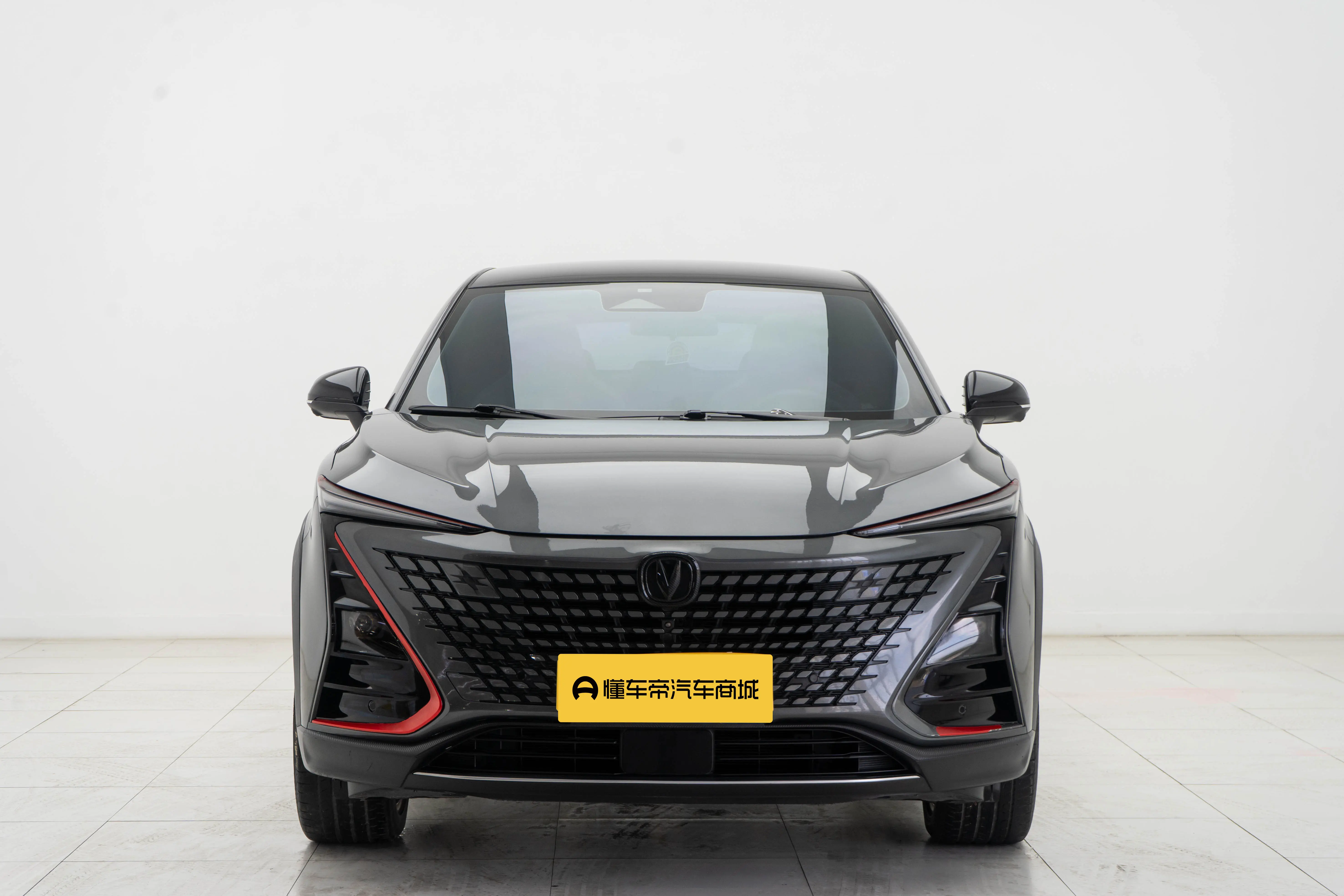 Changan UNI-T  из Китая