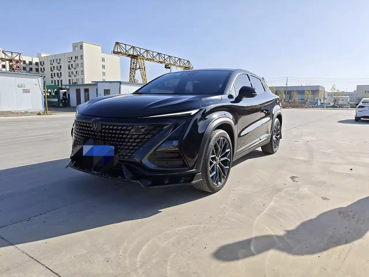 Changan UNI-T  из Китая