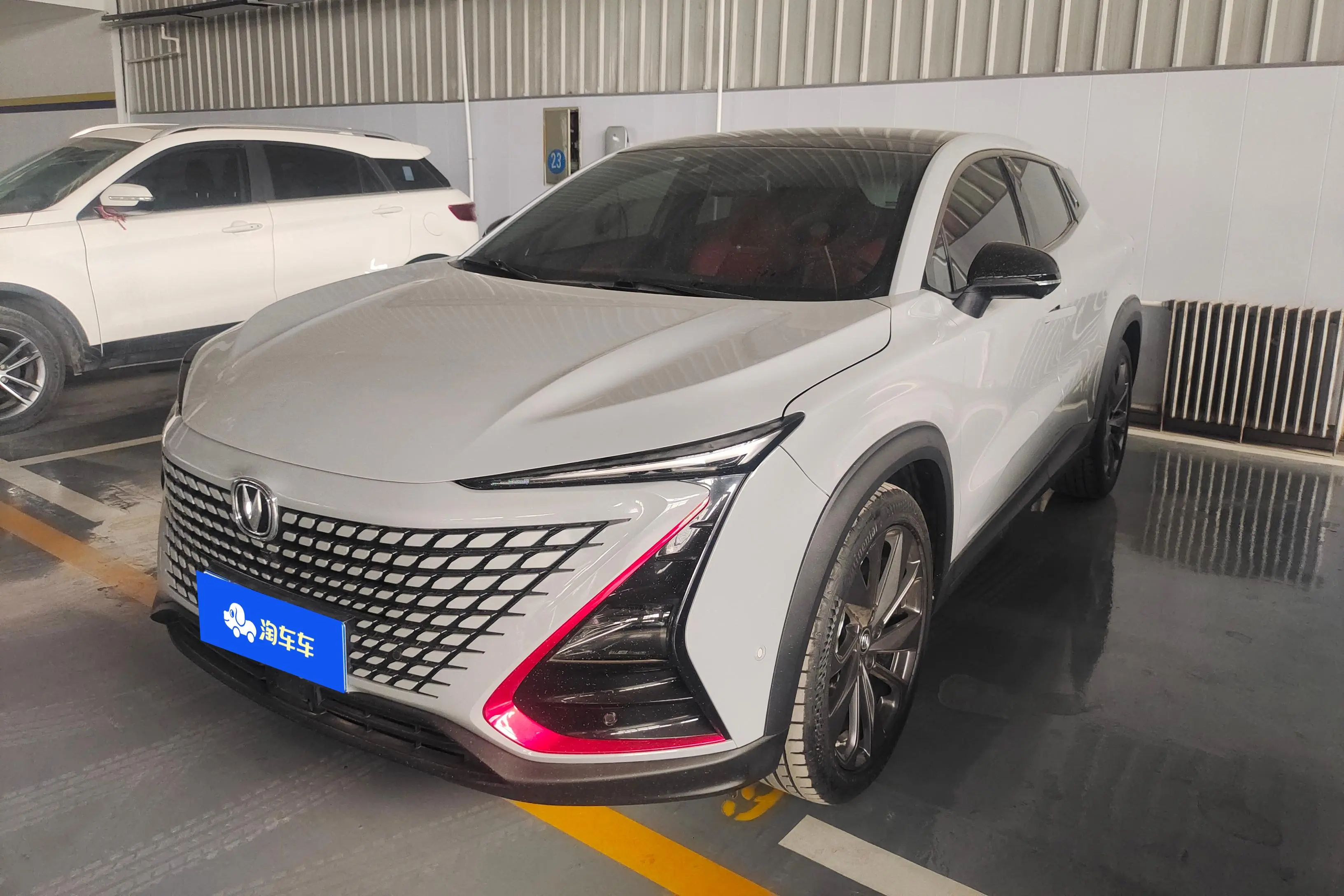 Changan UNI-T  из Китая