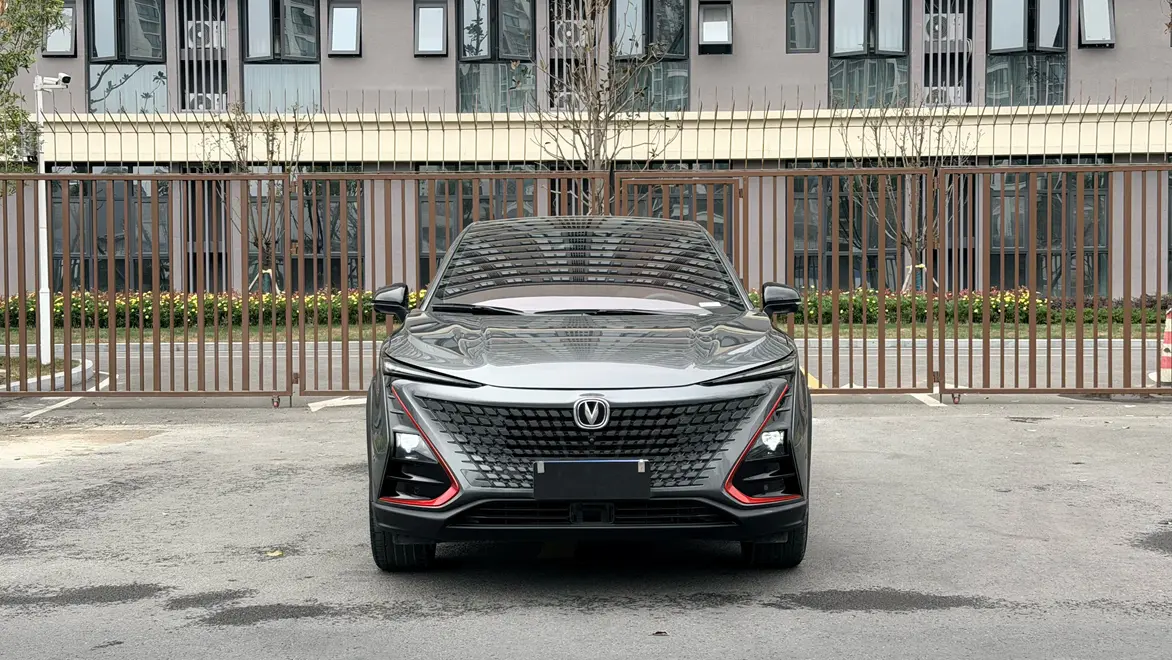 Changan UNI-T  из Китая