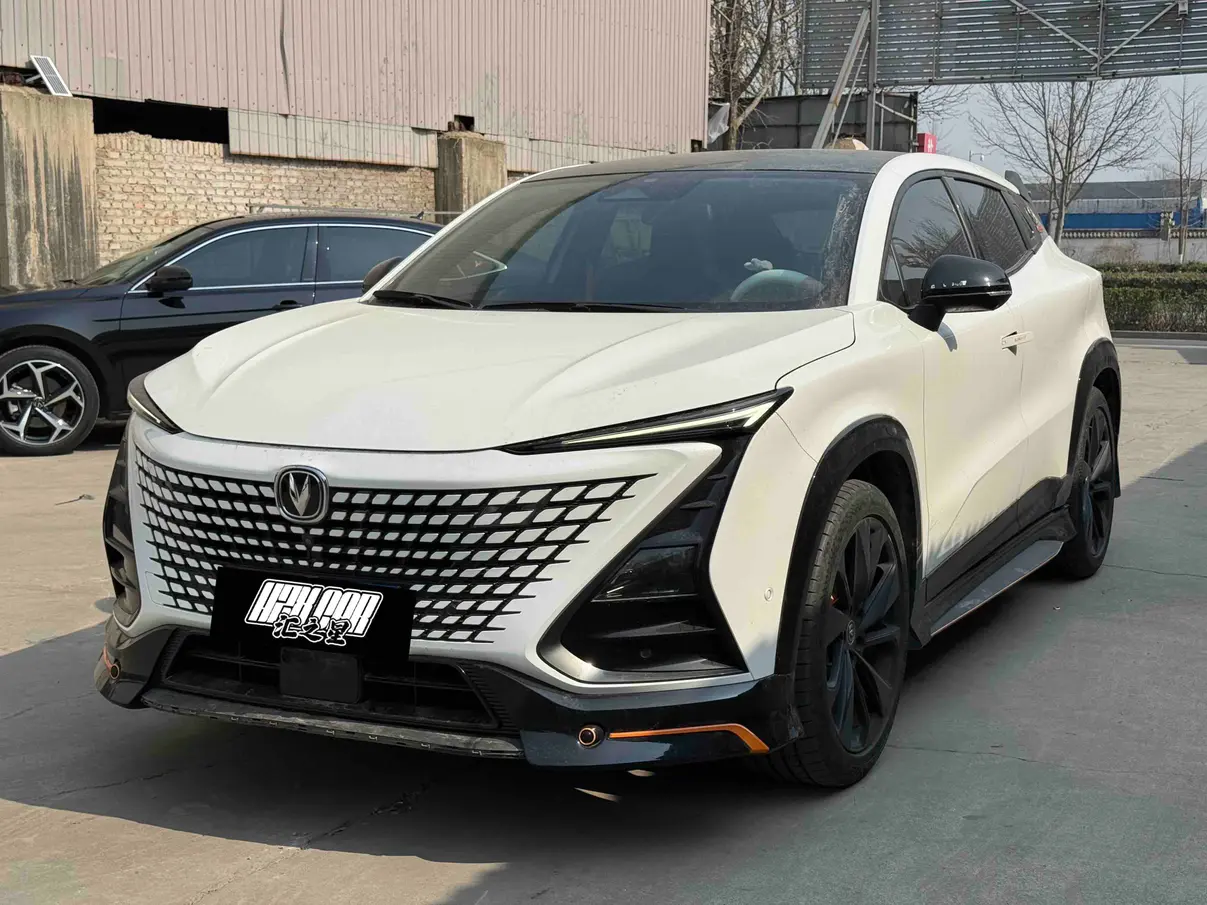 Changan UNI-T  из Китая