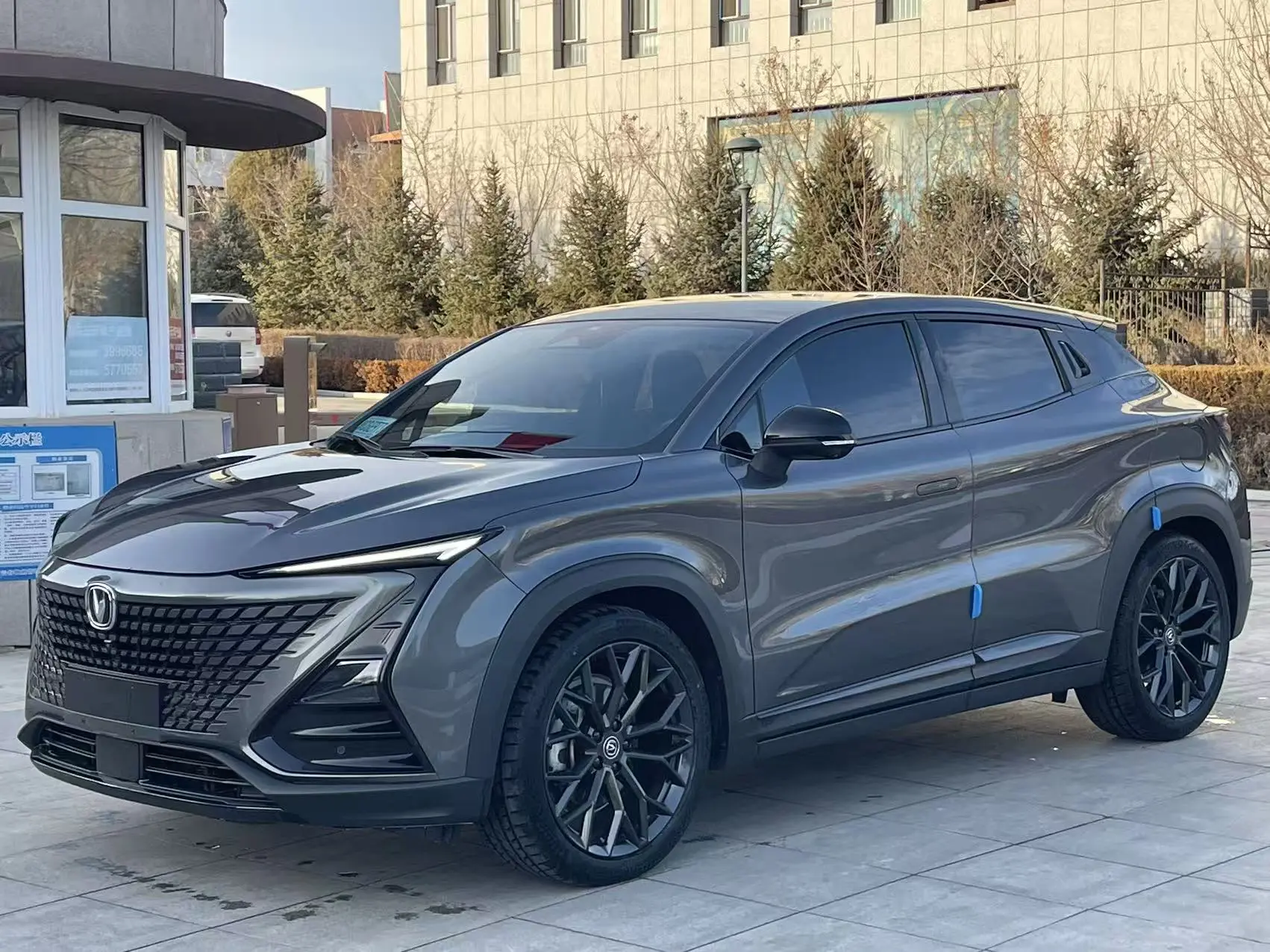 Changan UNI-T  из Китая