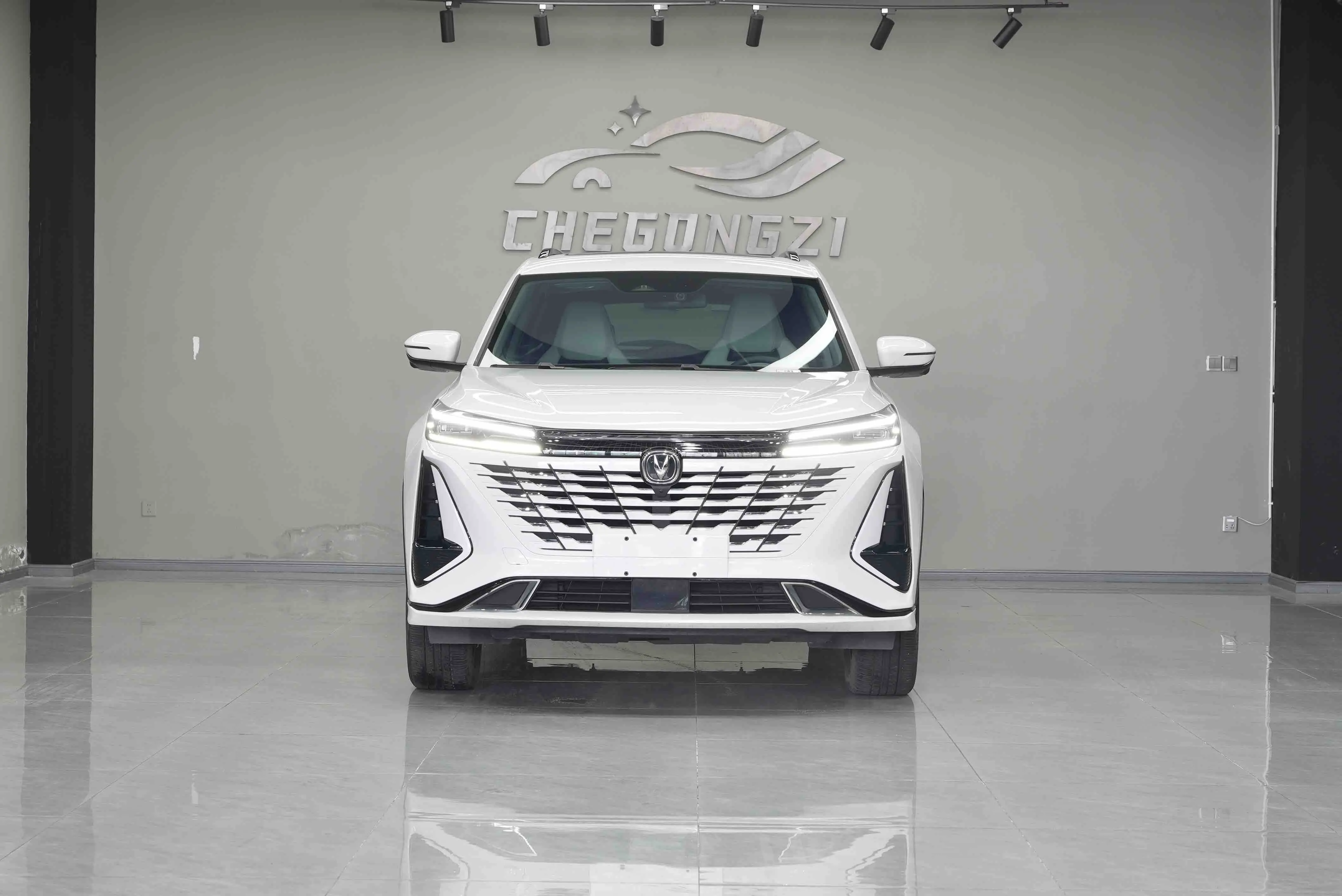 Changan CS75 PLUS  из Китая