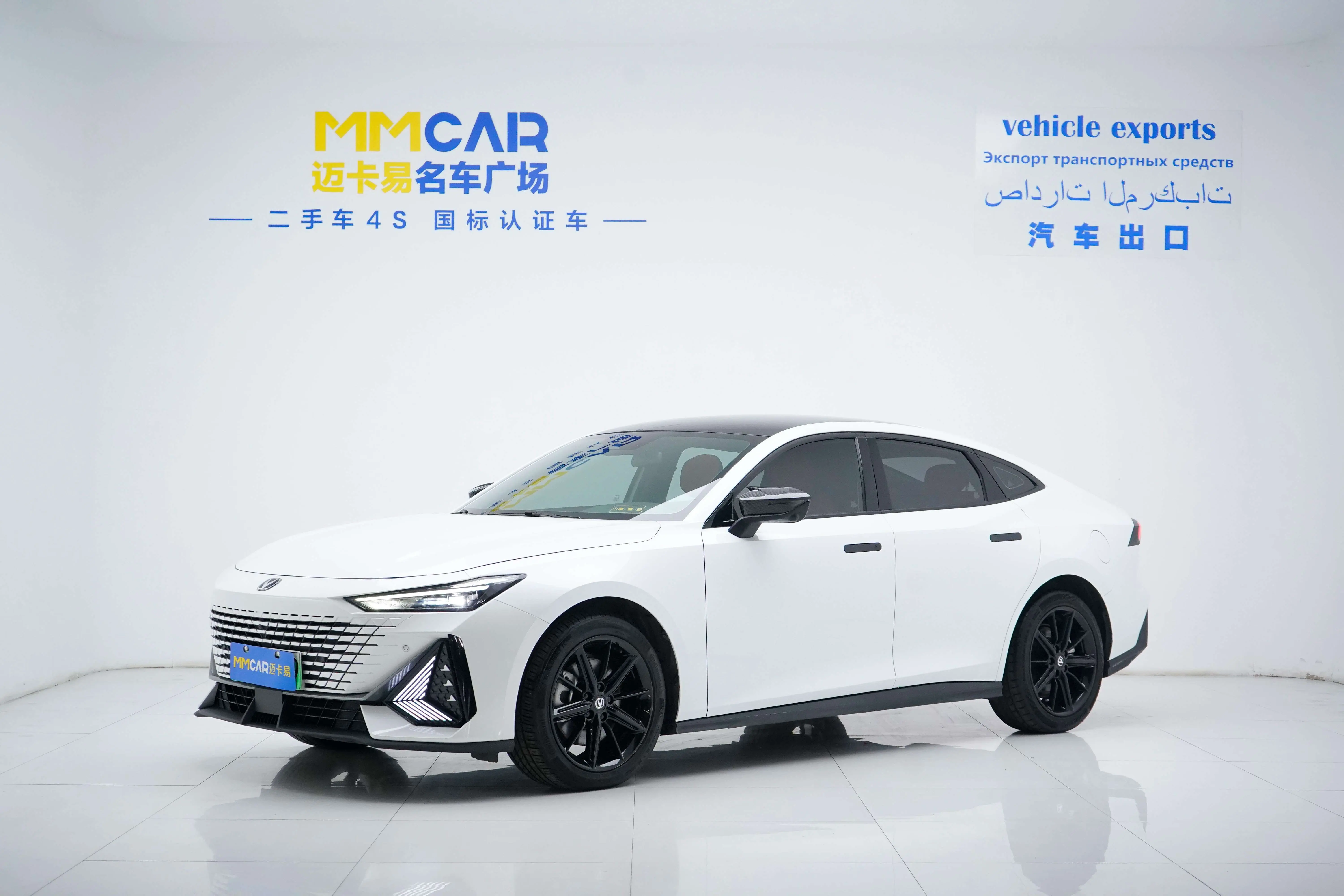 Changan UNI-V  из Китая