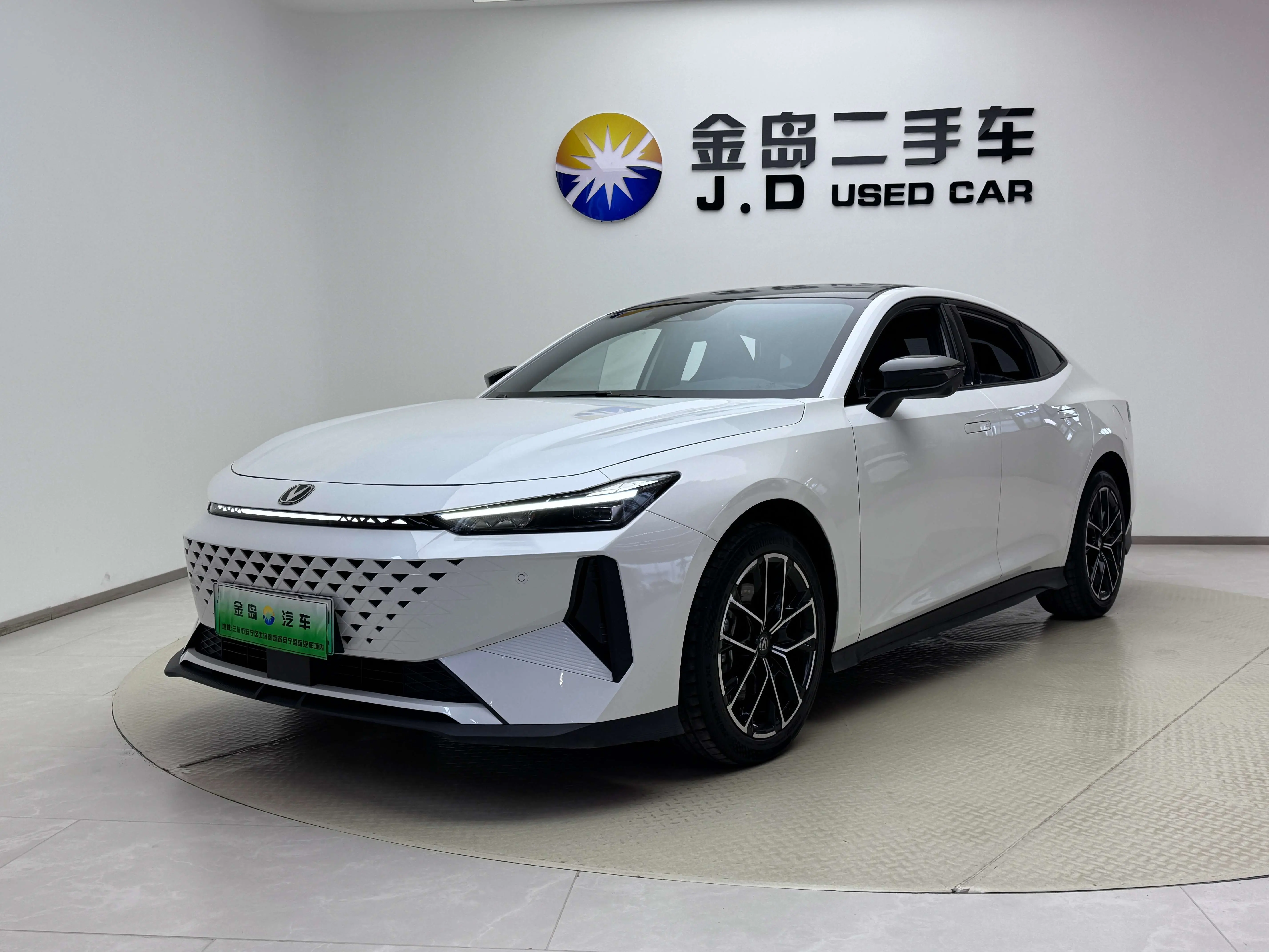 Changan UNI-V  из Китая