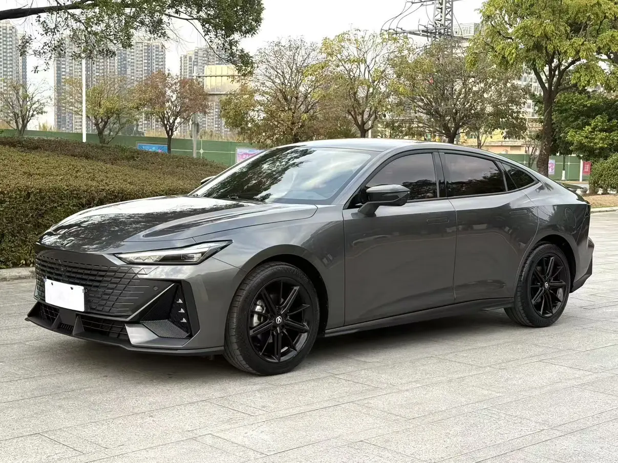 Changan UNI-V  из Китая