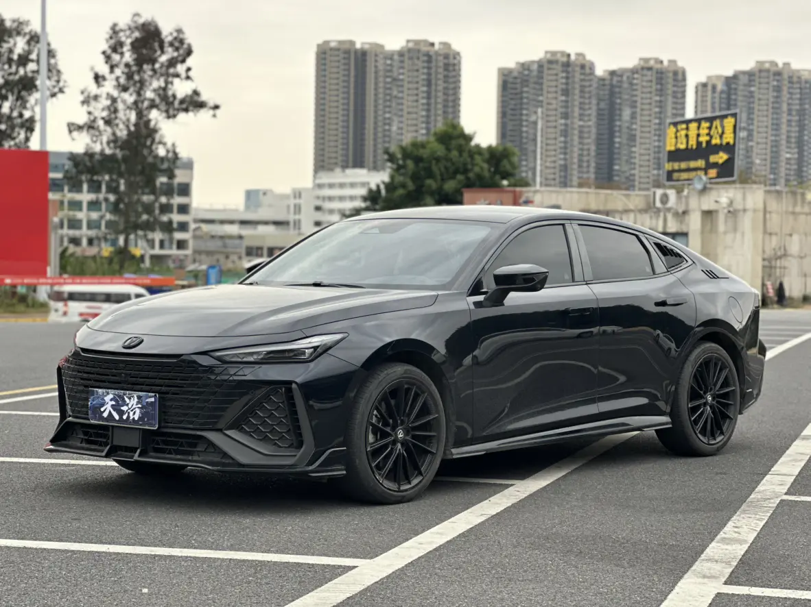 Changan UNI-V  из Китая