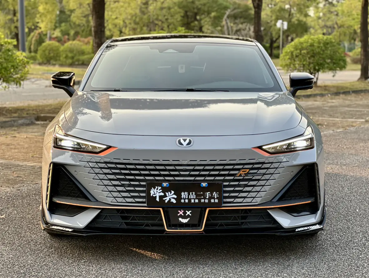 Changan UNI-V  из Китая