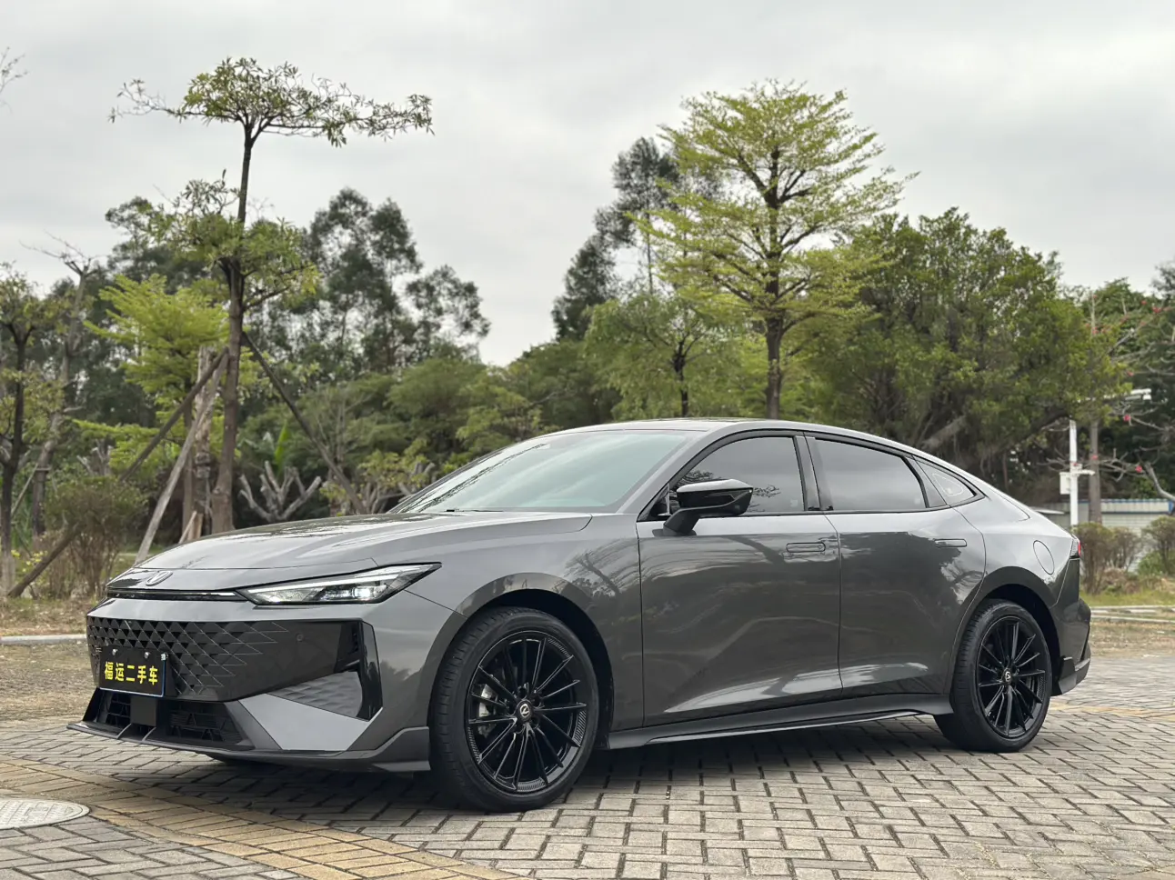 Changan UNI-V  из Китая