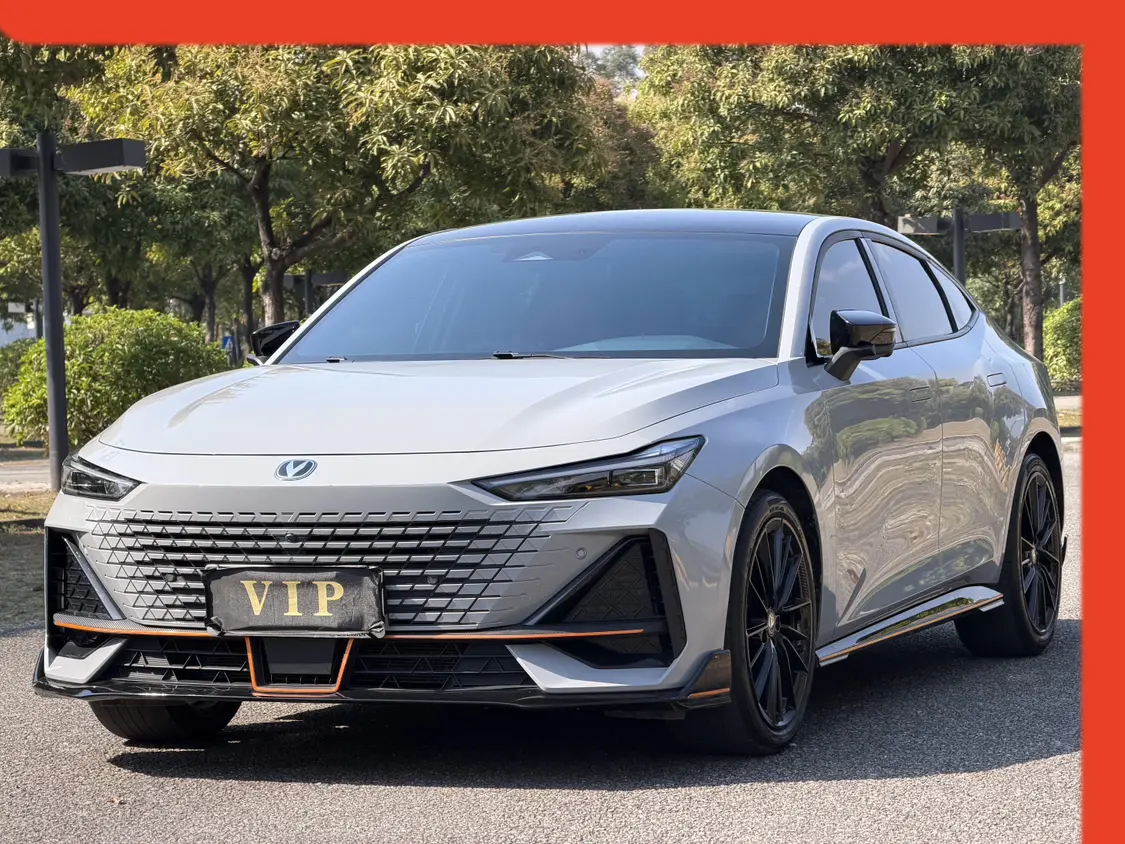 Changan UNI-V  из Китая