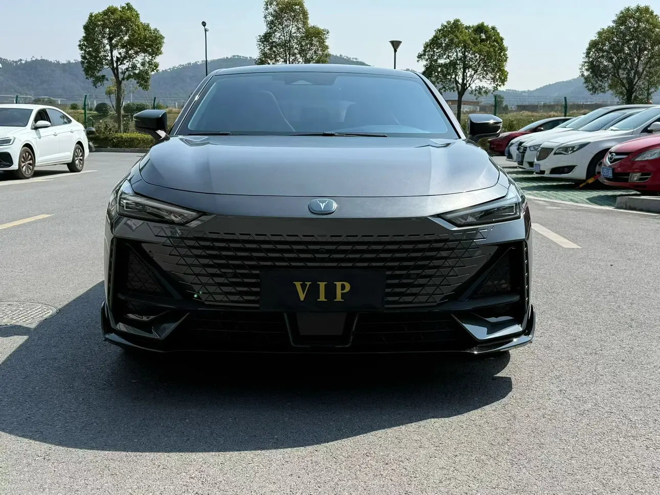 Changan UNI-V  из Китая
