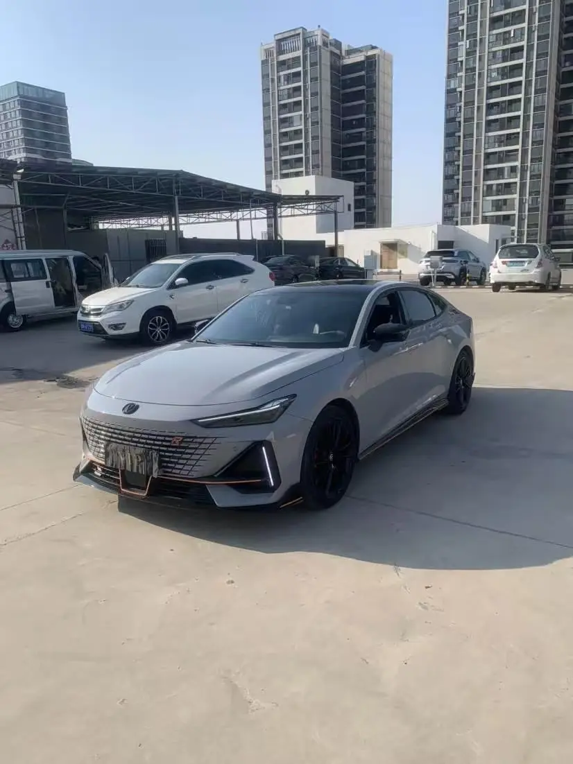 Changan UNI-V  из Китая