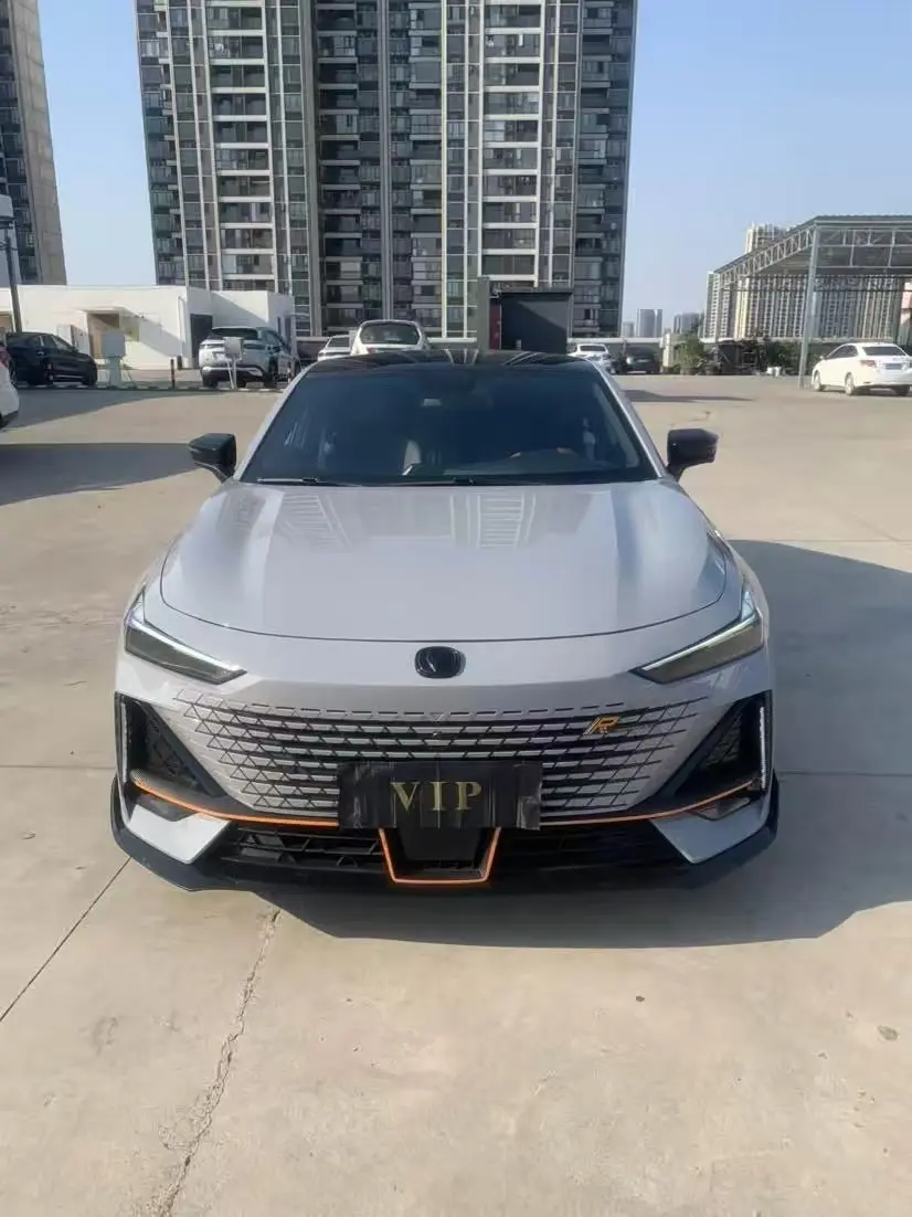 Changan UNI-V  из Китая