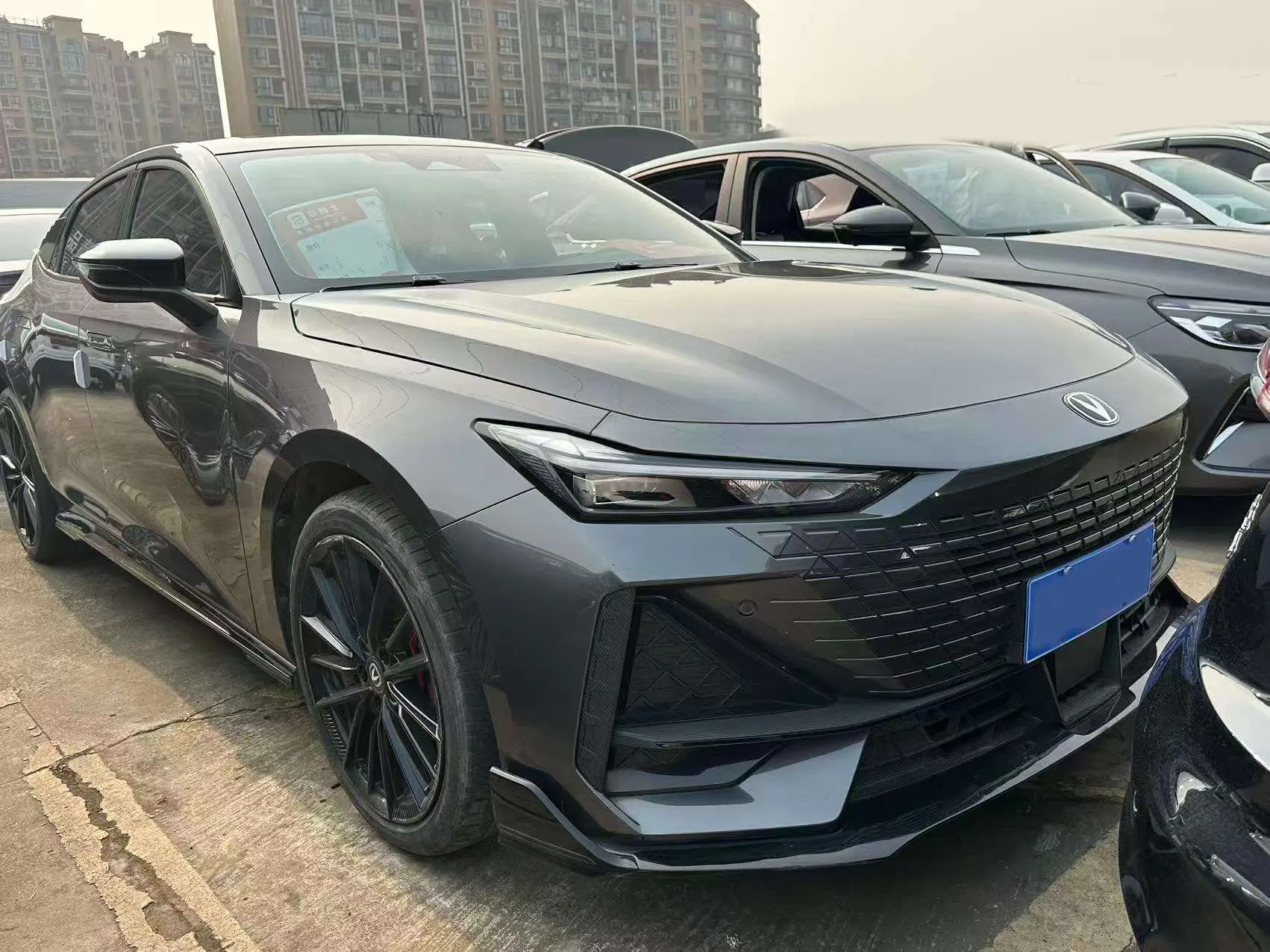 Changan UNI-V  из Китая