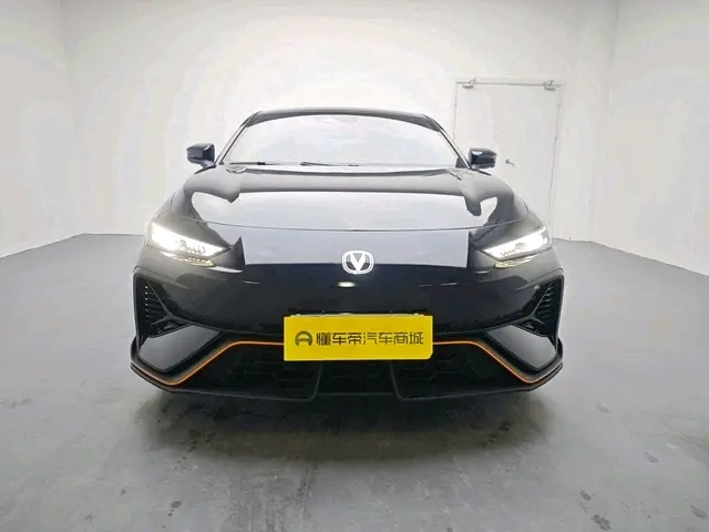 Changan UNI-V  из Китая