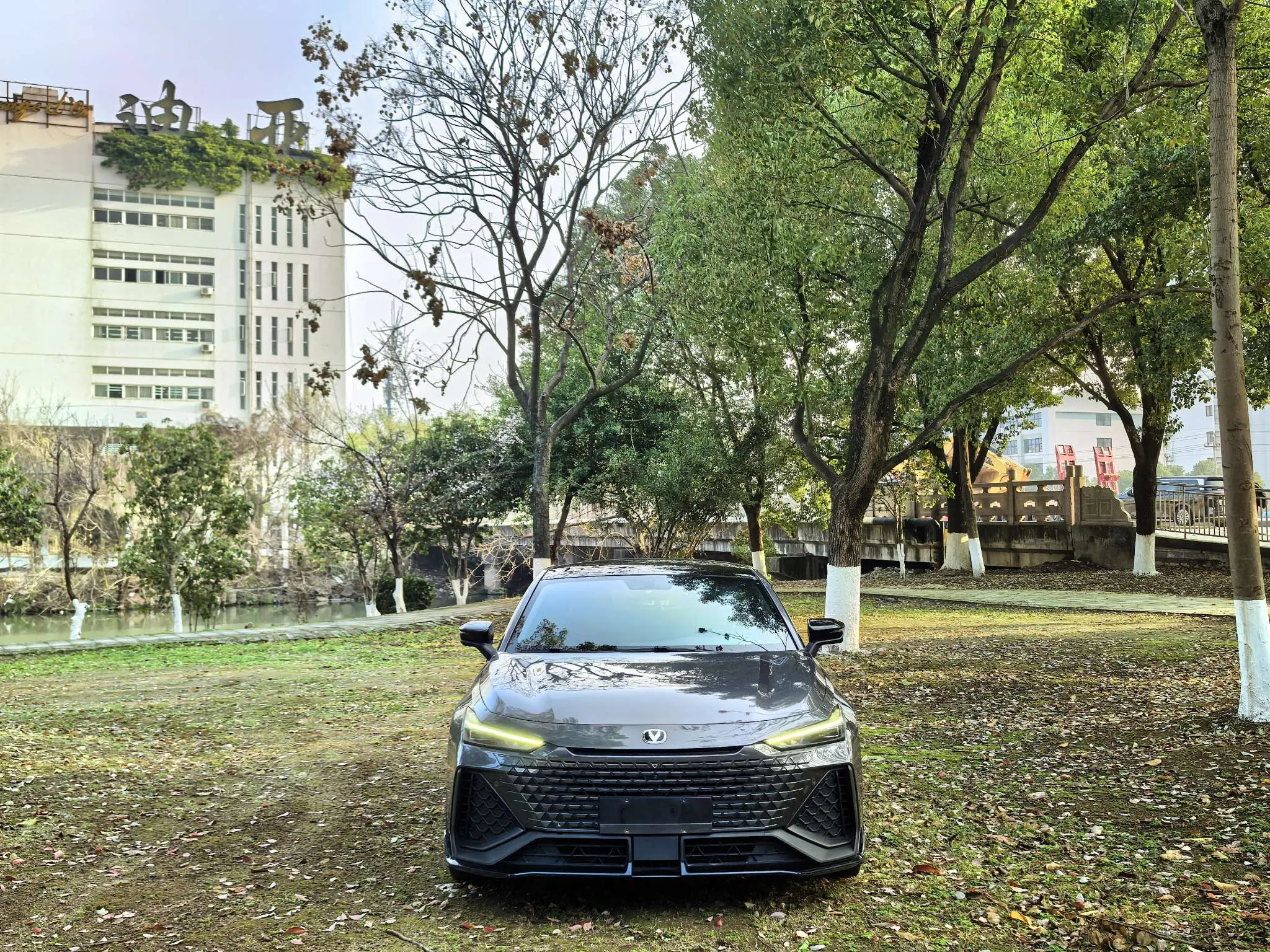 Changan UNI-V  из Китая