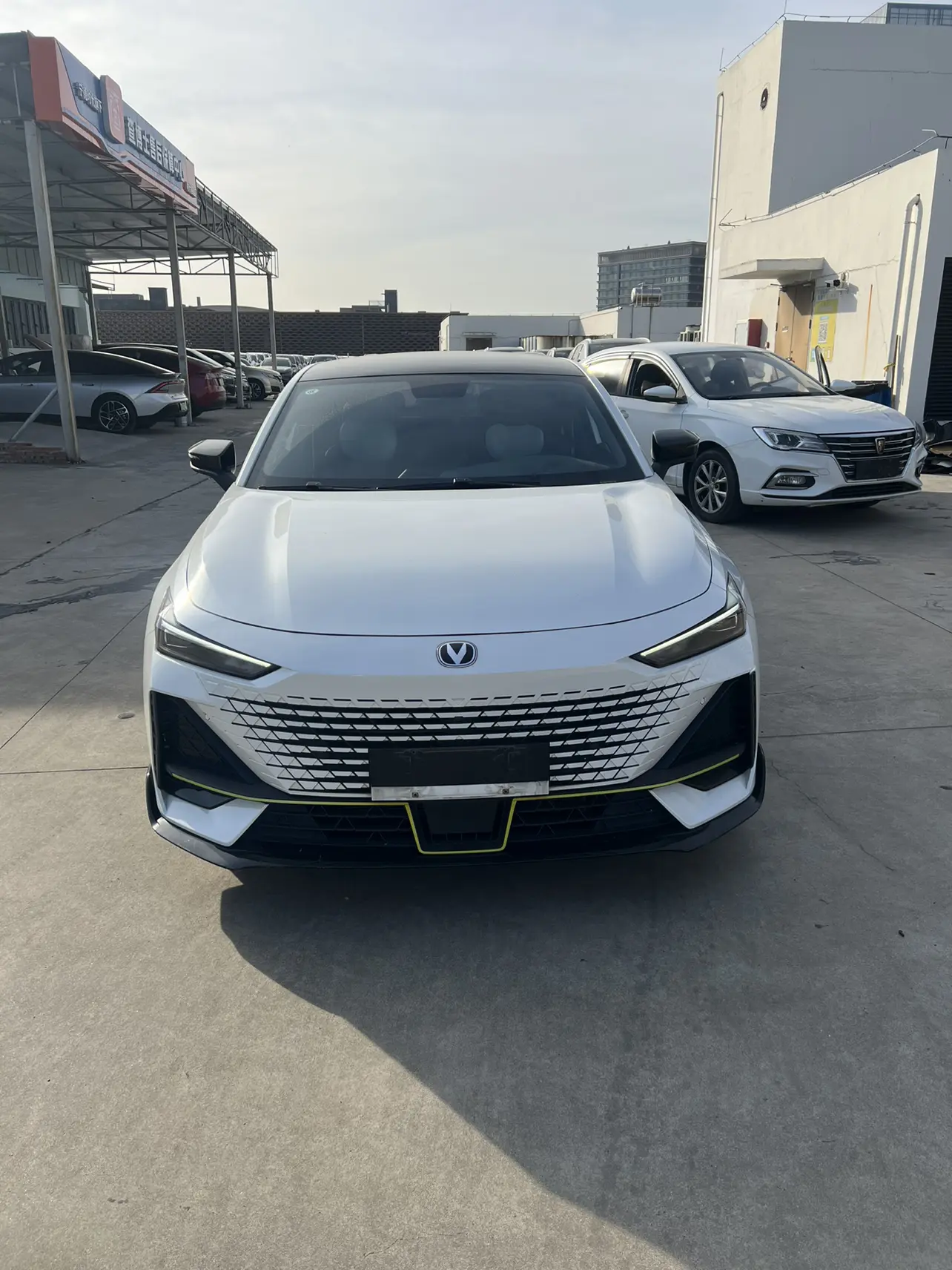 Changan UNI-V  из Китая