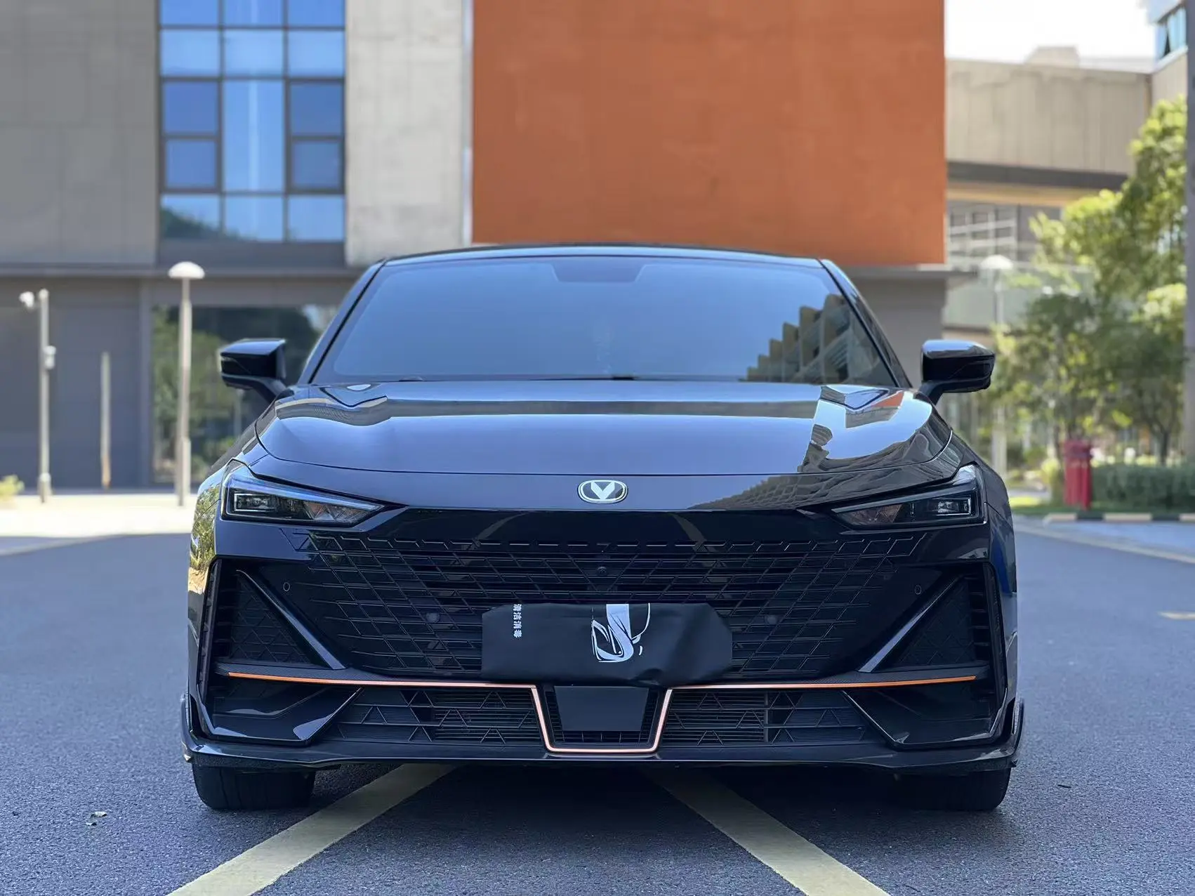 Changan UNI-V  из Китая