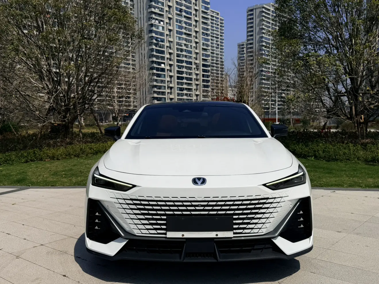 Changan UNI-V  из Китая