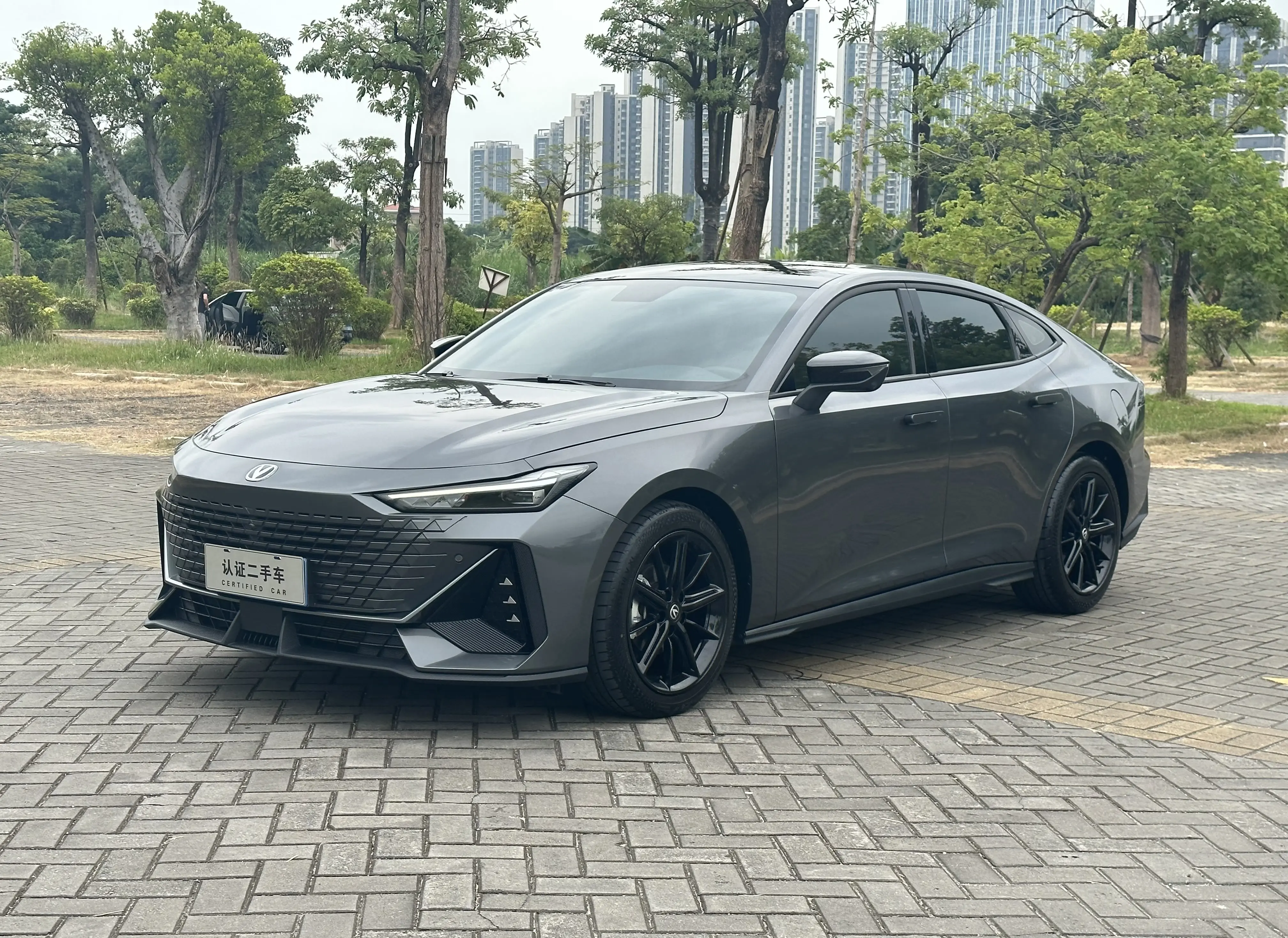 Changan UNI-V  из Китая