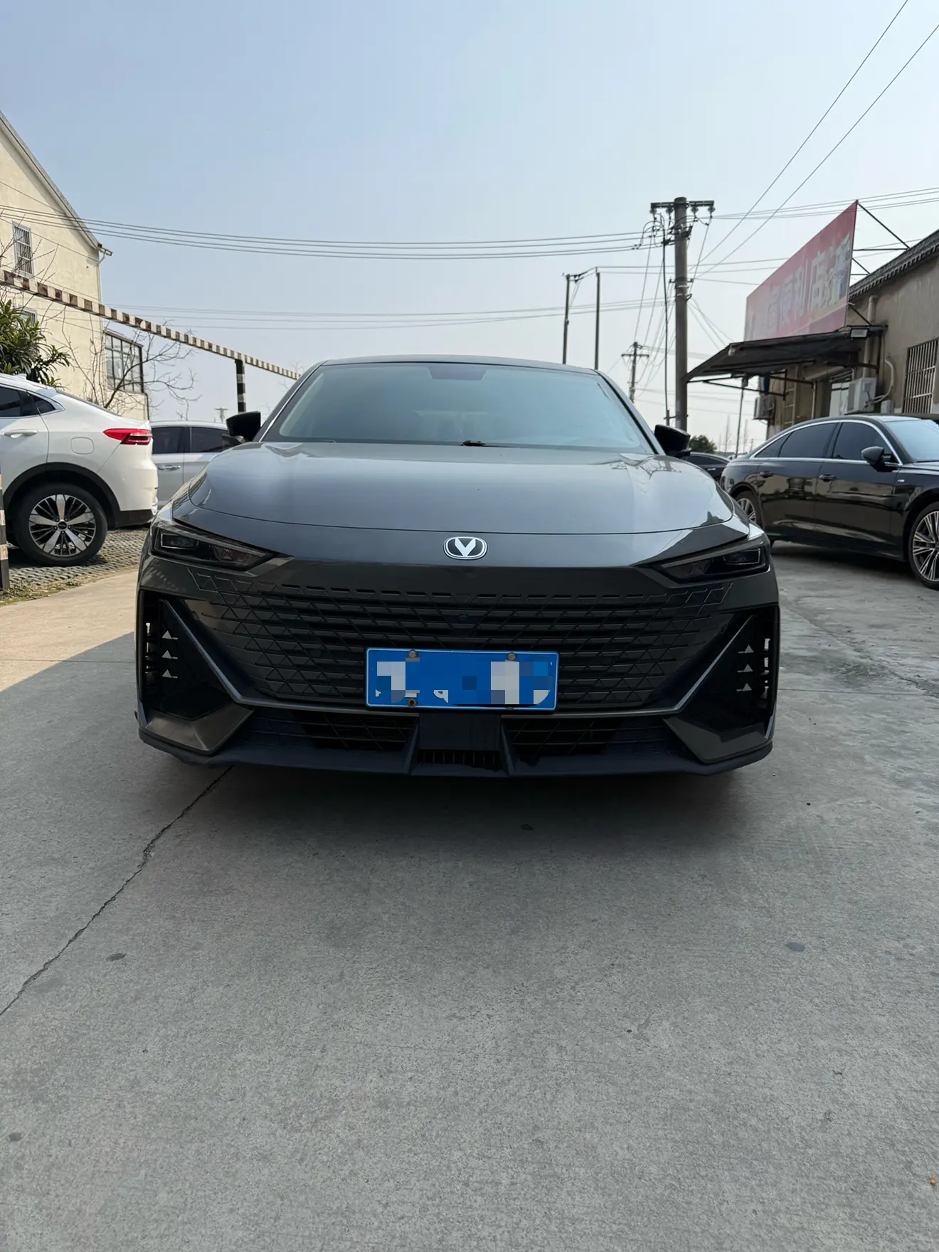Changan UNI-V  из Китая