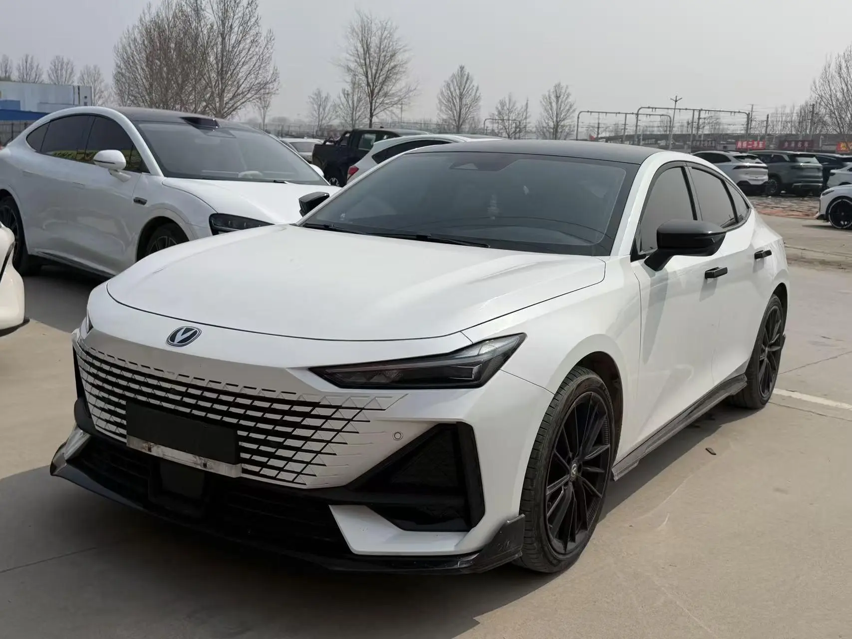 Changan UNI-V  из Китая