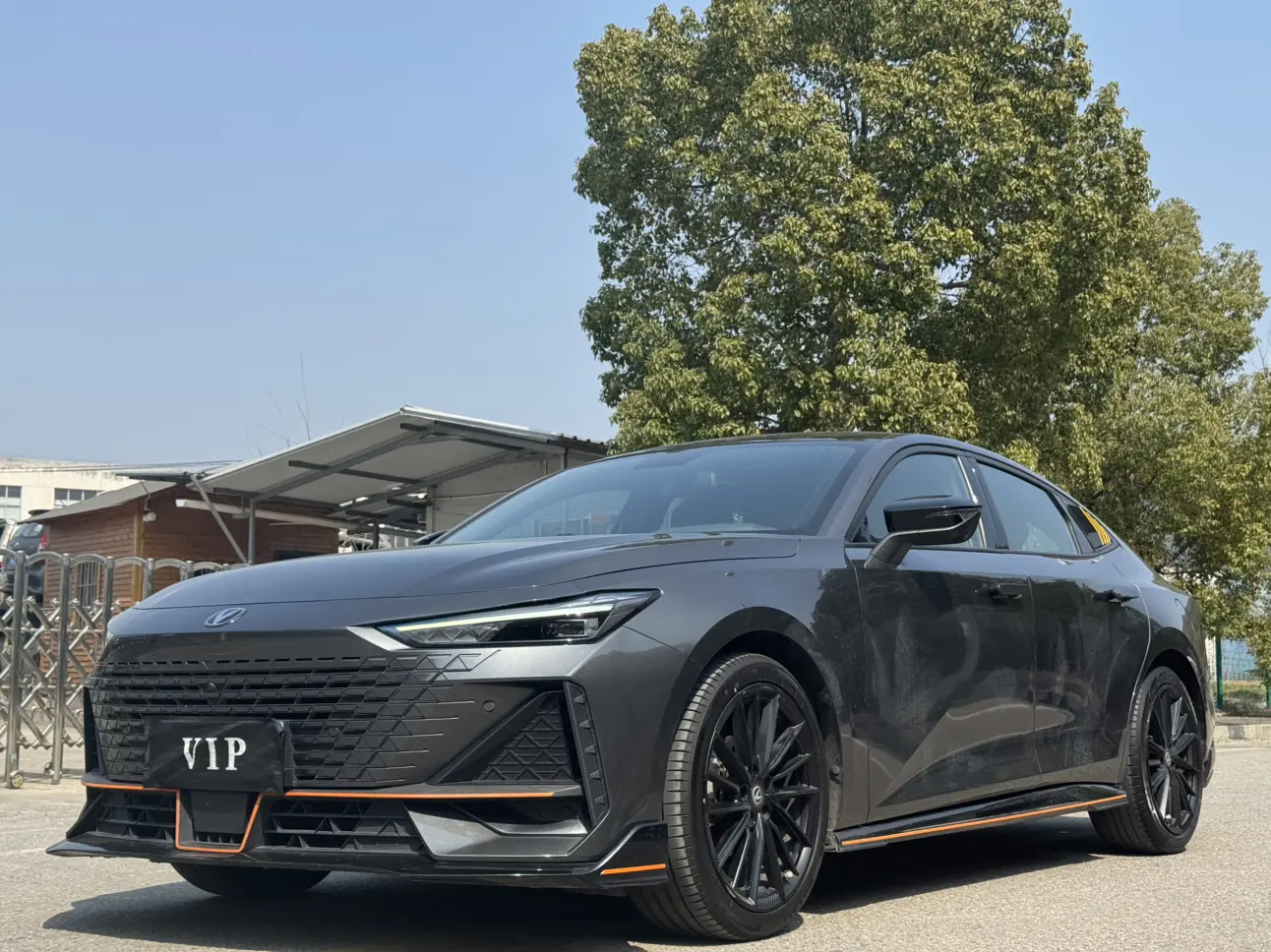 Changan UNI-V  из Китая