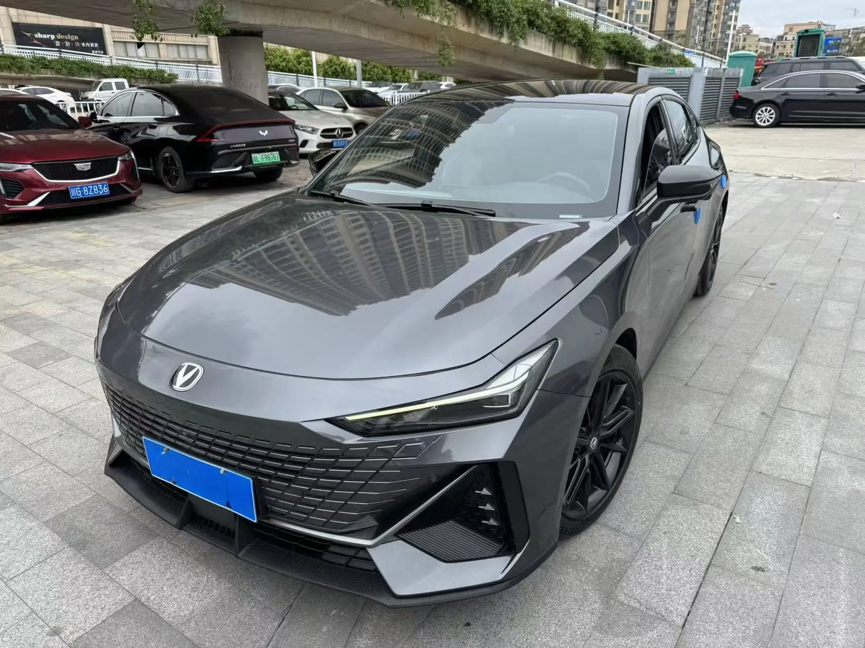 Changan UNI-V  из Китая