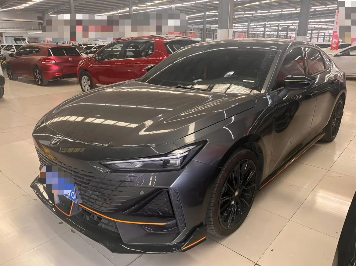 Changan UNI-V  из Китая
