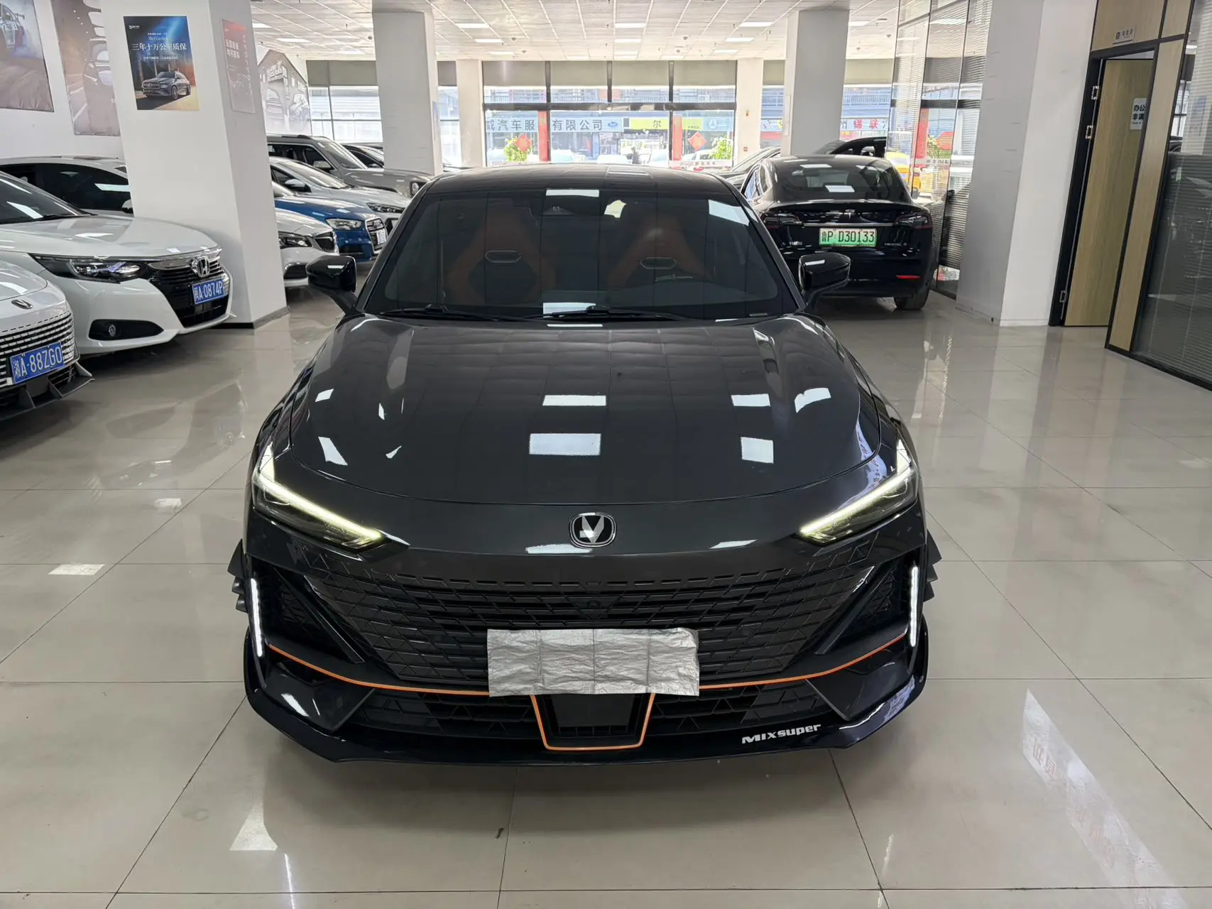 Changan UNI-V  из Китая