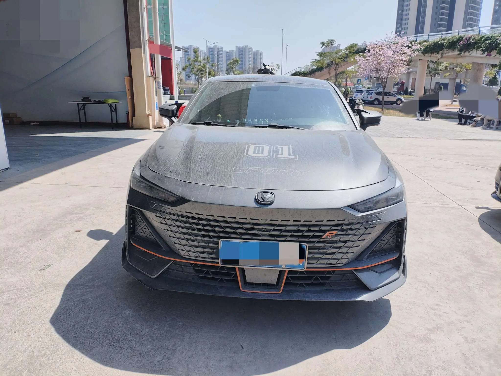 Changan UNI-V  из Китая
