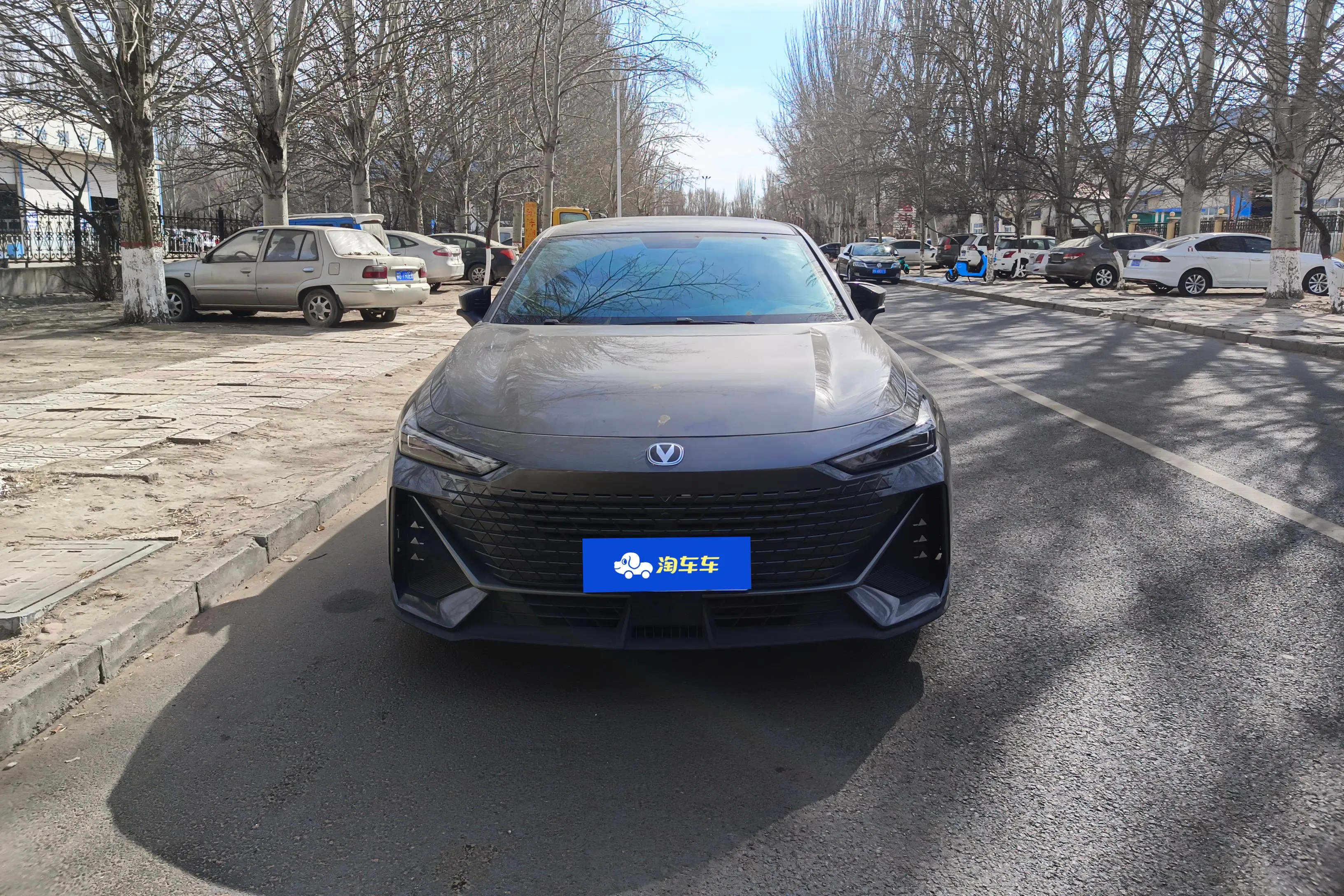 Changan UNI-V  из Китая