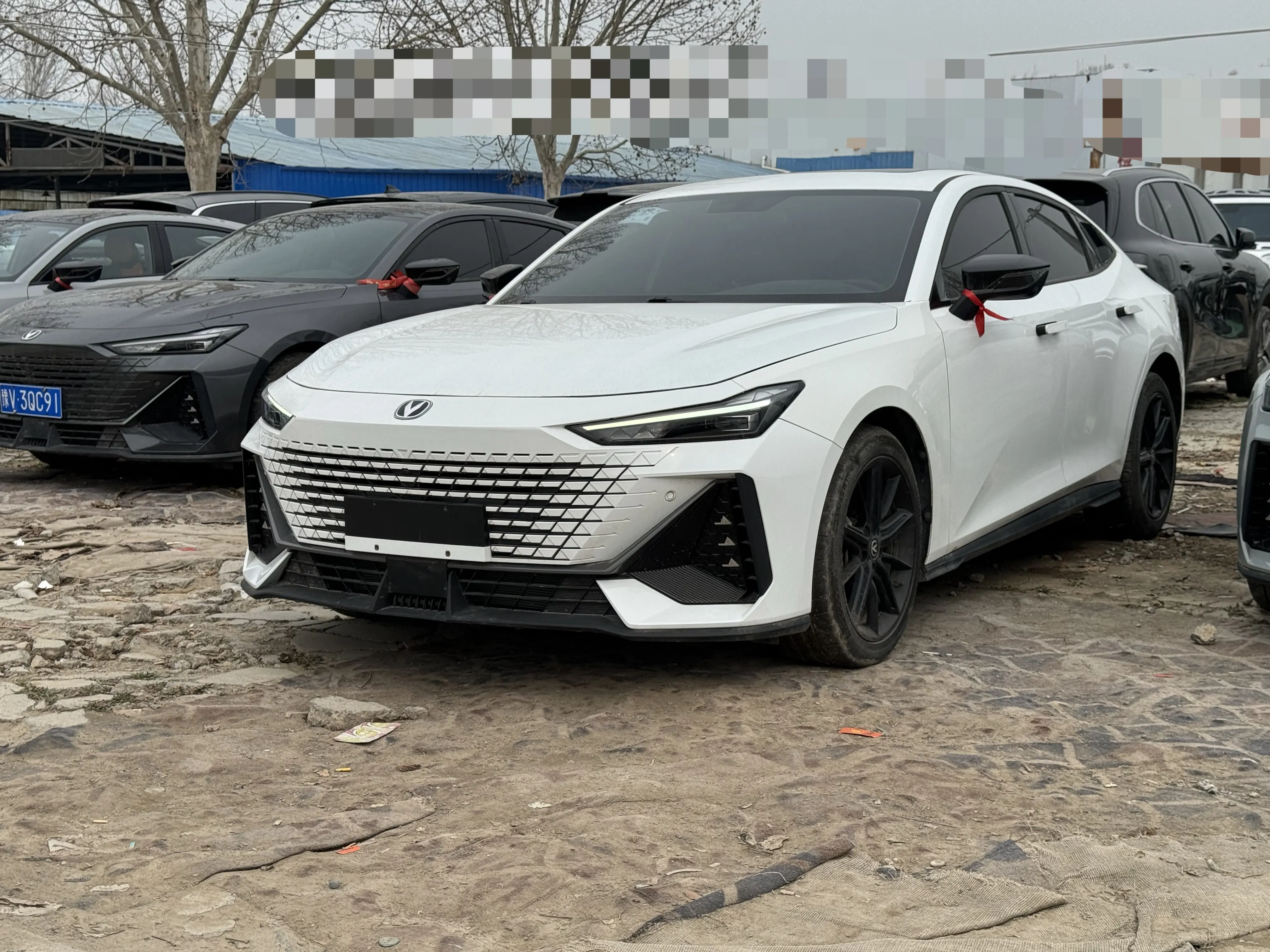 Changan UNI-V  из Китая