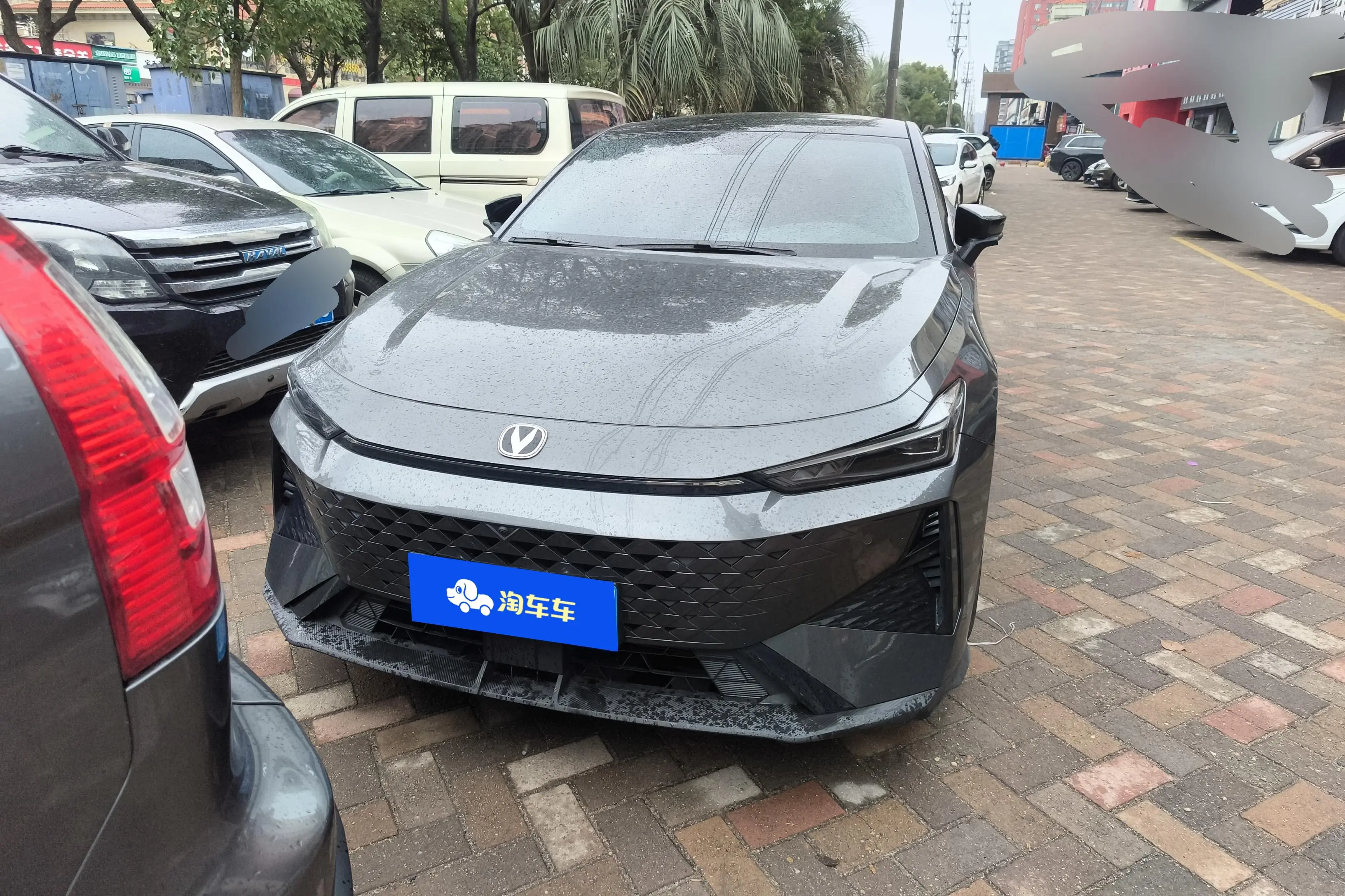 Changan UNI-V  из Китая