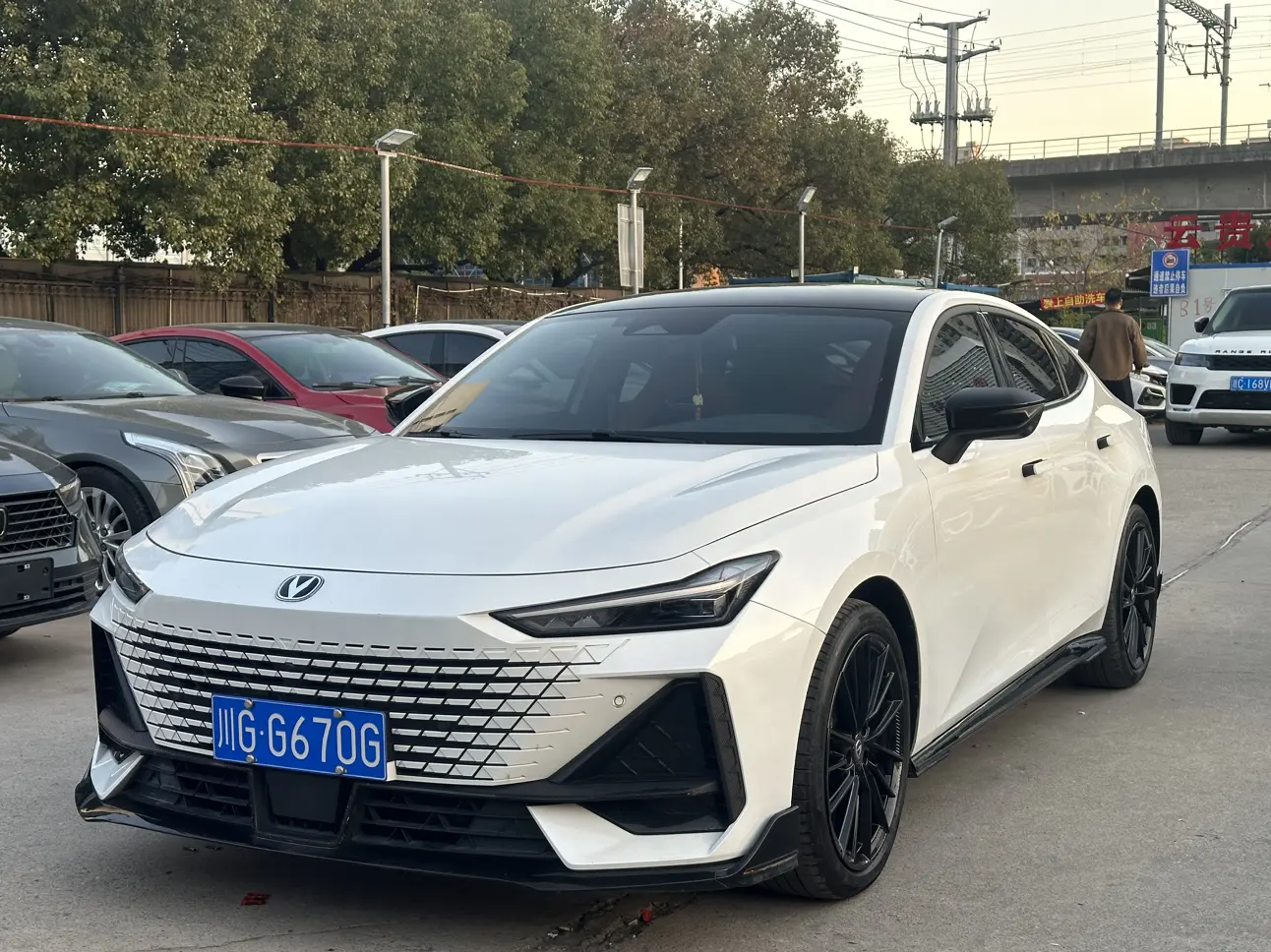 Changan UNI-V  из Китая