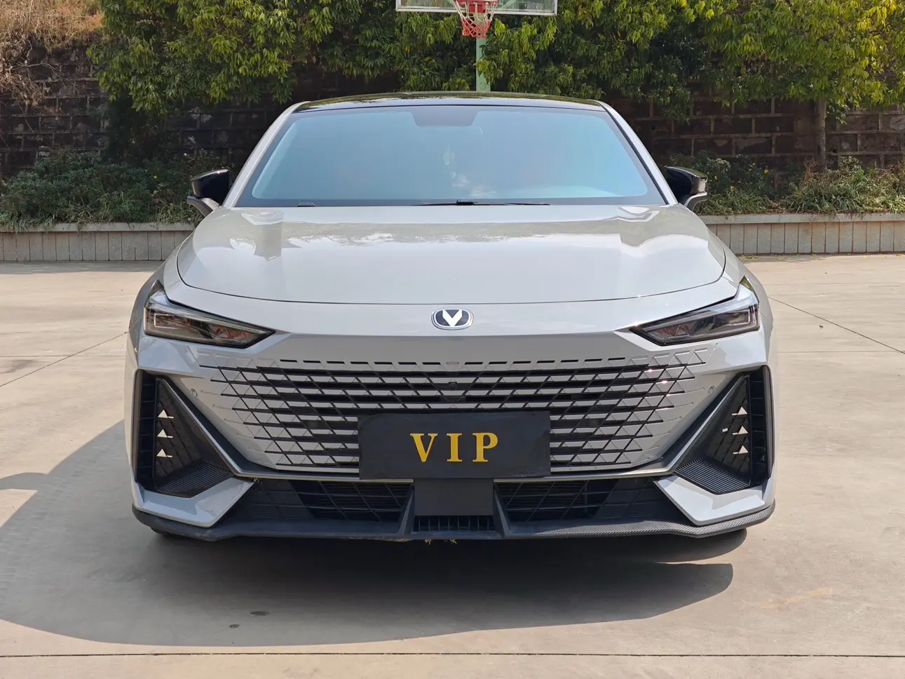 Changan UNI-V  из Китая