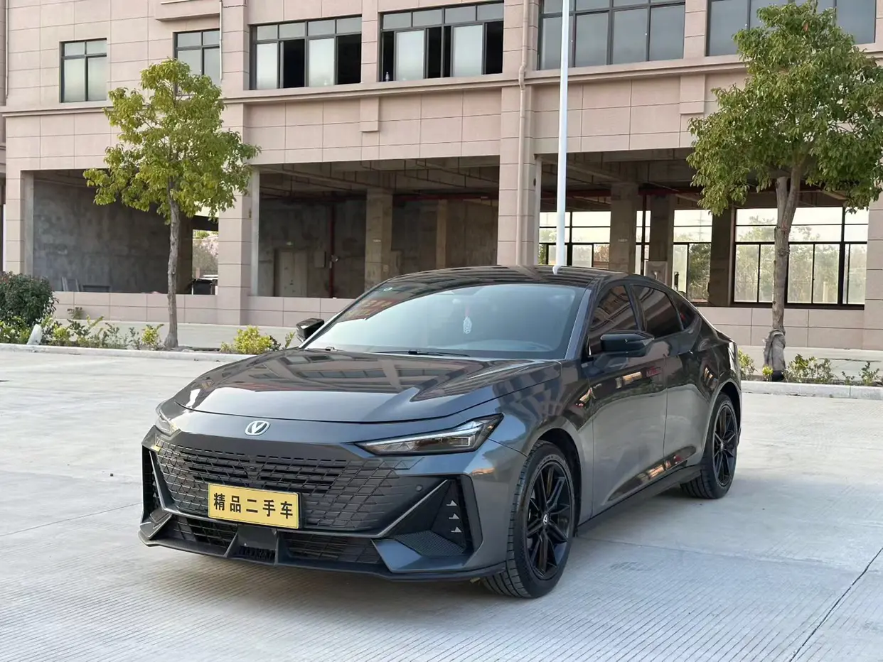 Changan UNI-V  из Китая