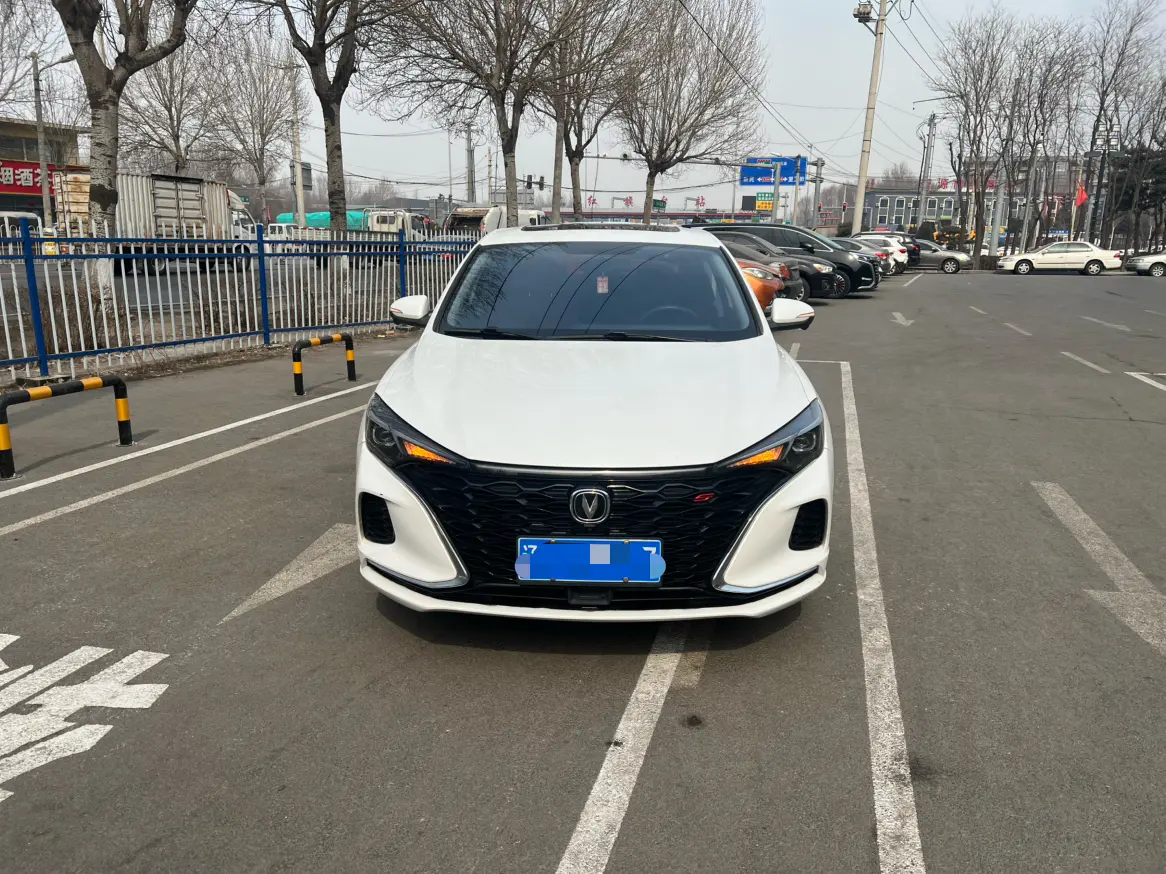 Changan Escape  из Китая