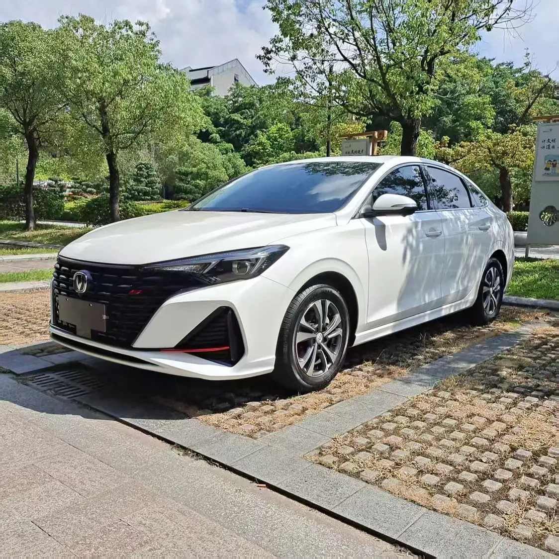 Changan Escape  из Китая