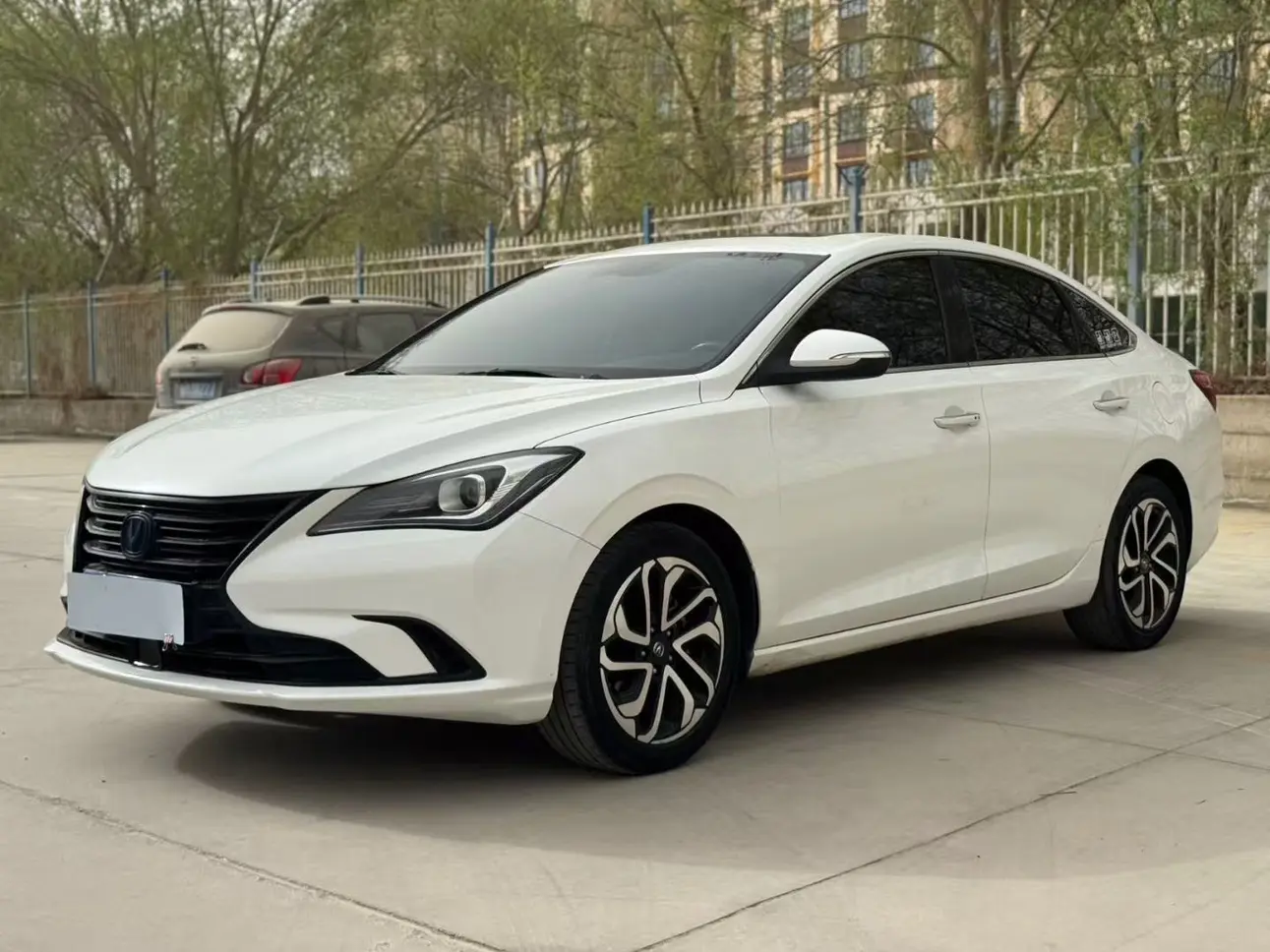 Changan Escape  из Китая