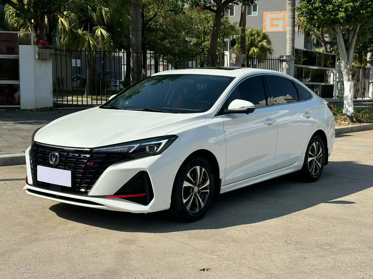 Changan Escape  из Китая